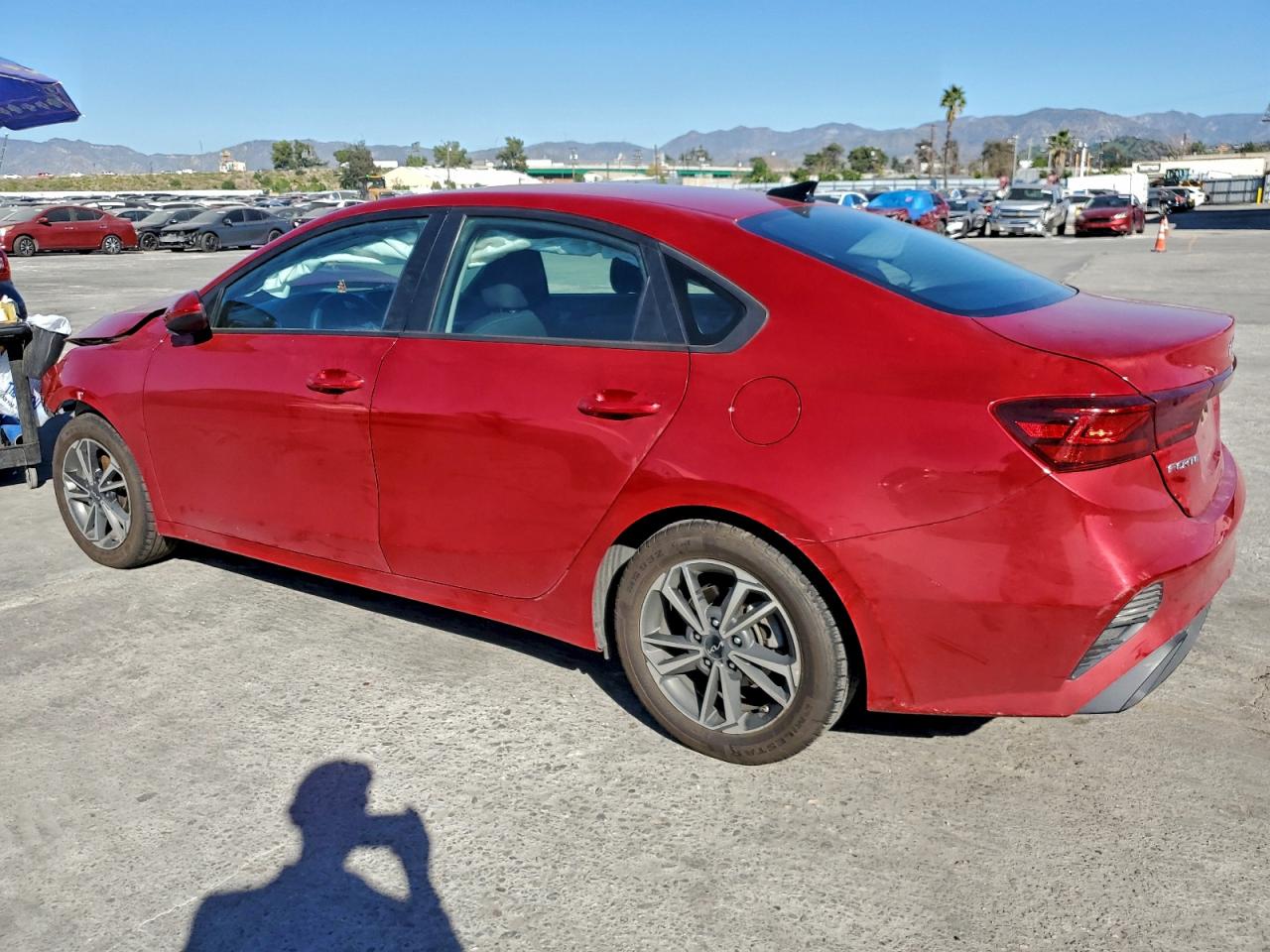 2023 KIA FORTE LX photo 2