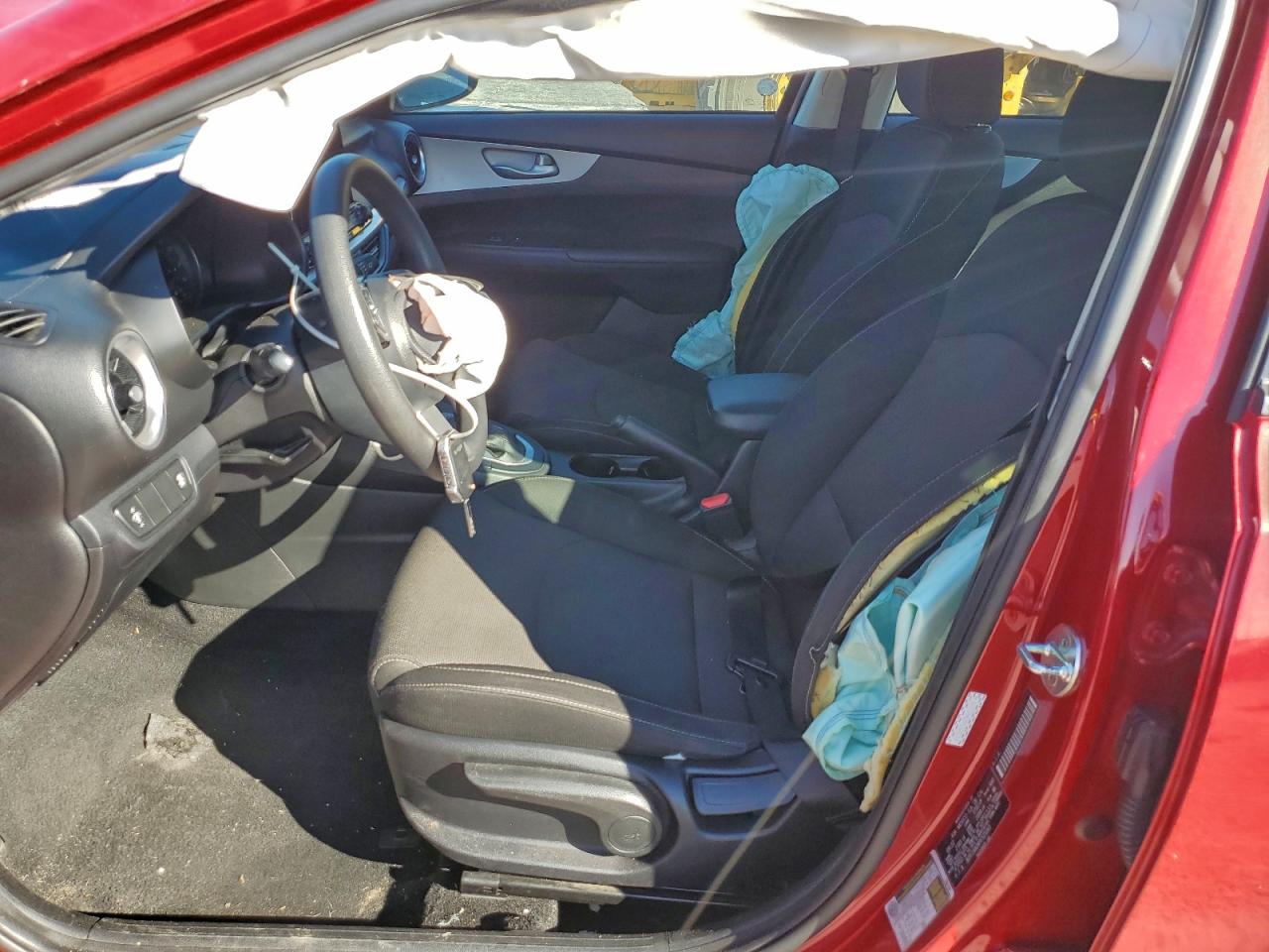 2023 KIA FORTE LX photo 7