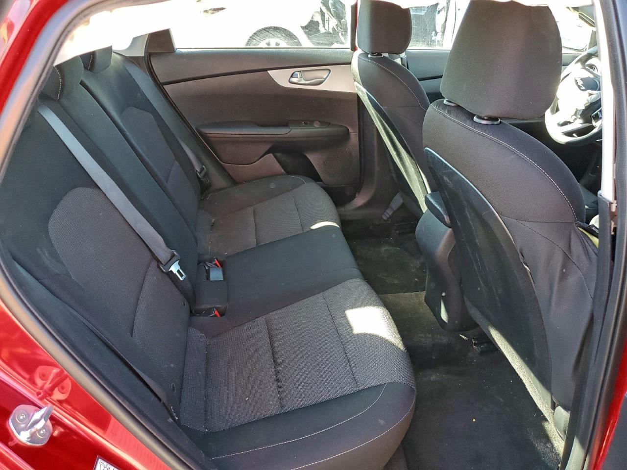 2023 KIA FORTE LX photo 10