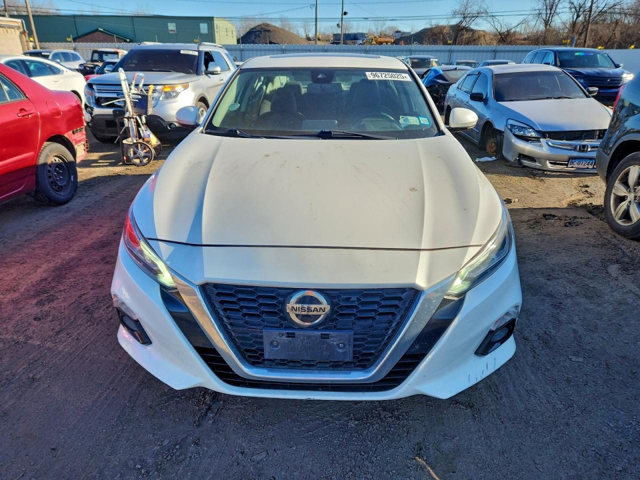 2019 NISSAN ALTIMA SV photo 5