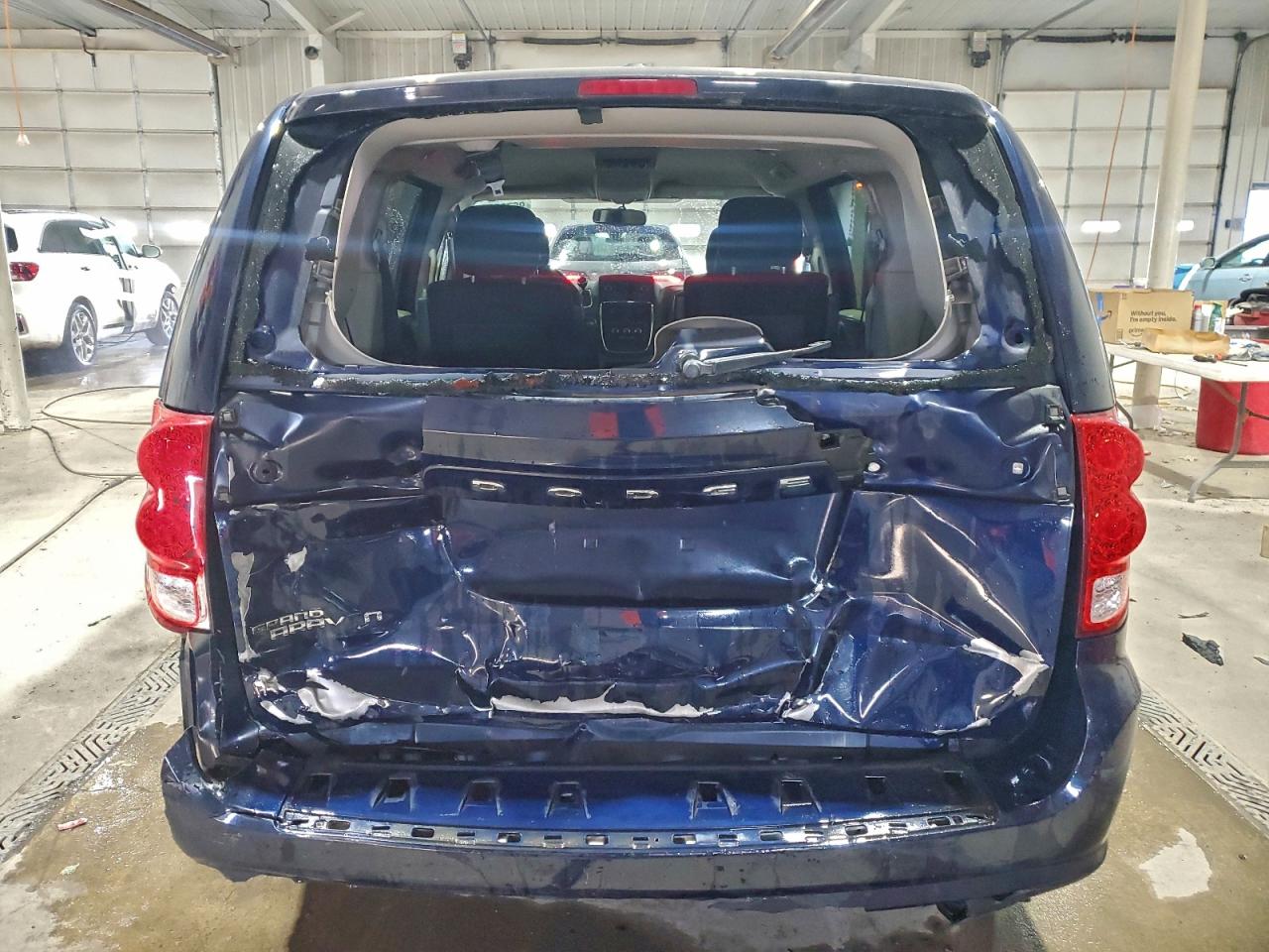 2013 DODGE GRAND CARAVAN SE photo 6