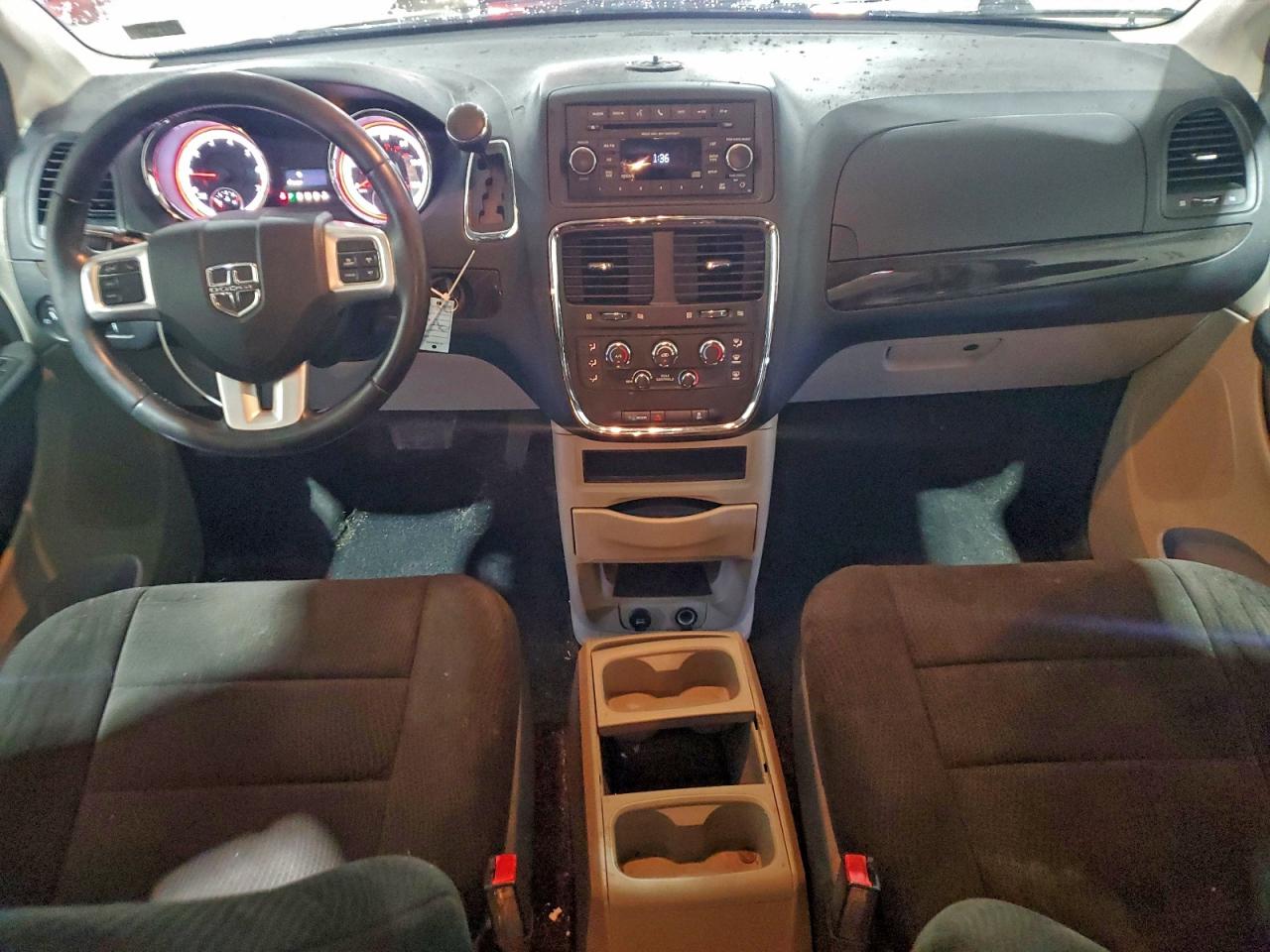 2013 DODGE GRAND CARAVAN SE photo 8