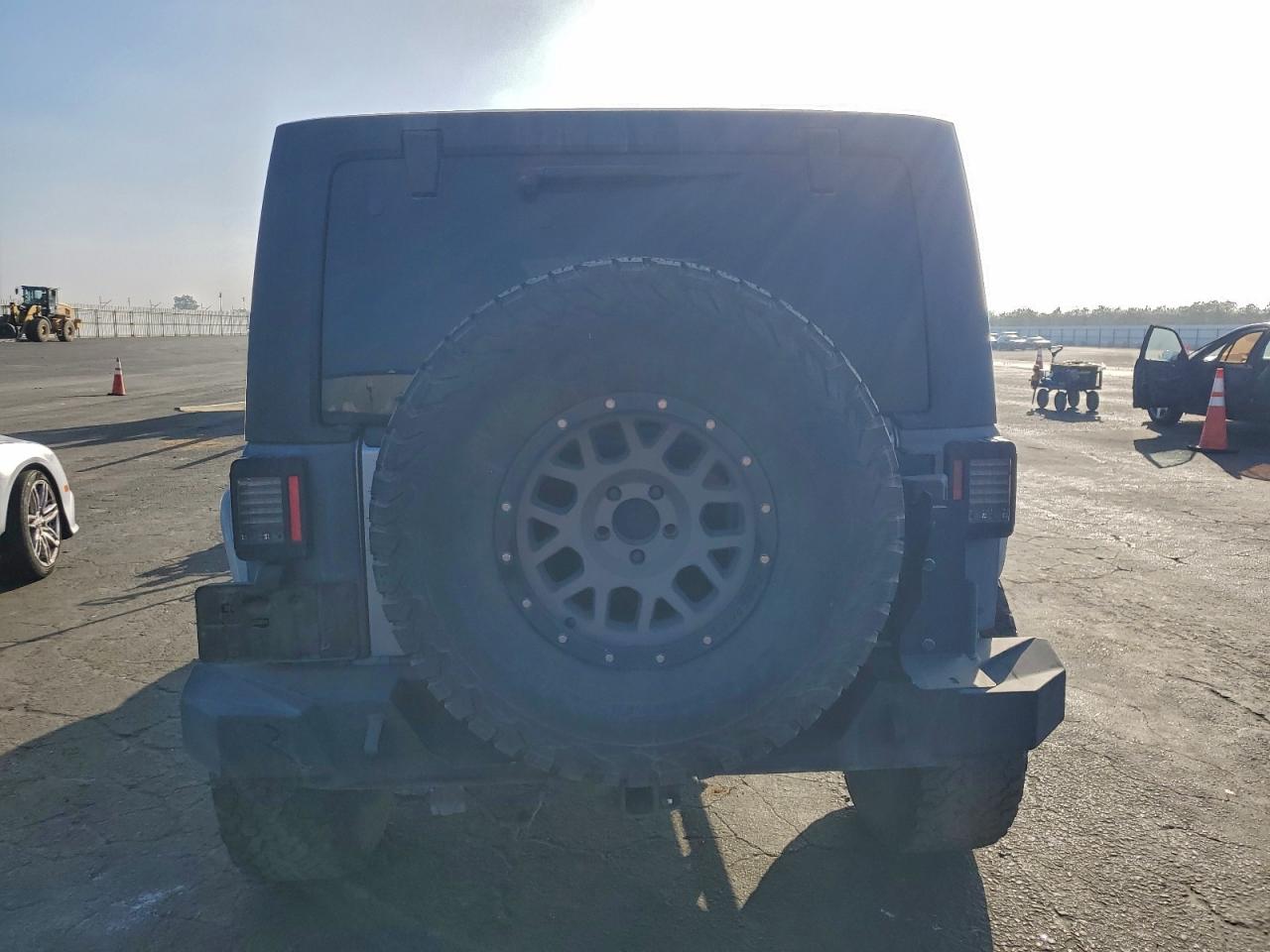 2015 JEEP WRANGLER UNLIMITED SPORT photo 6