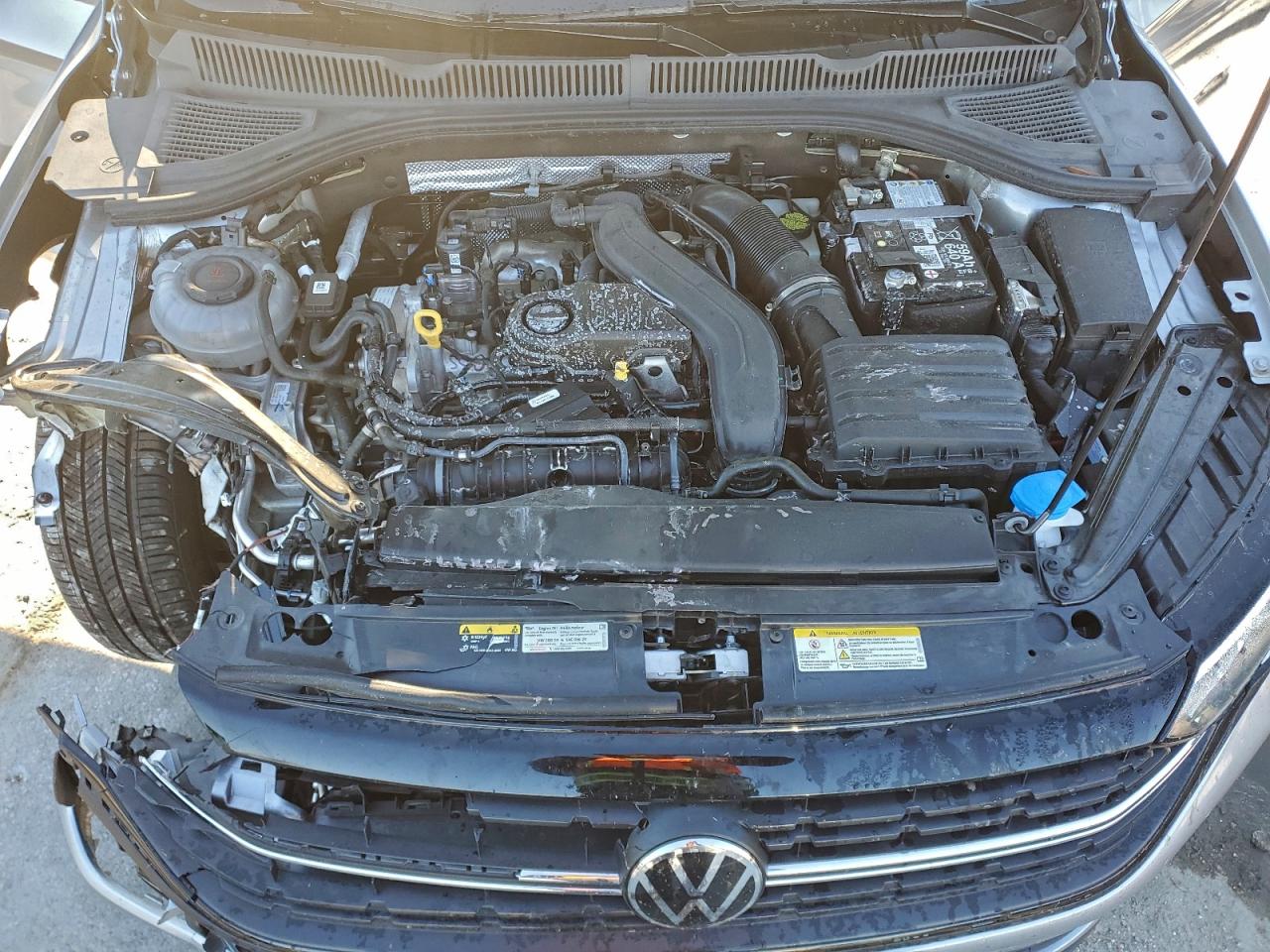 2024 VOLKSWAGEN JETTA SPORT photo 11
