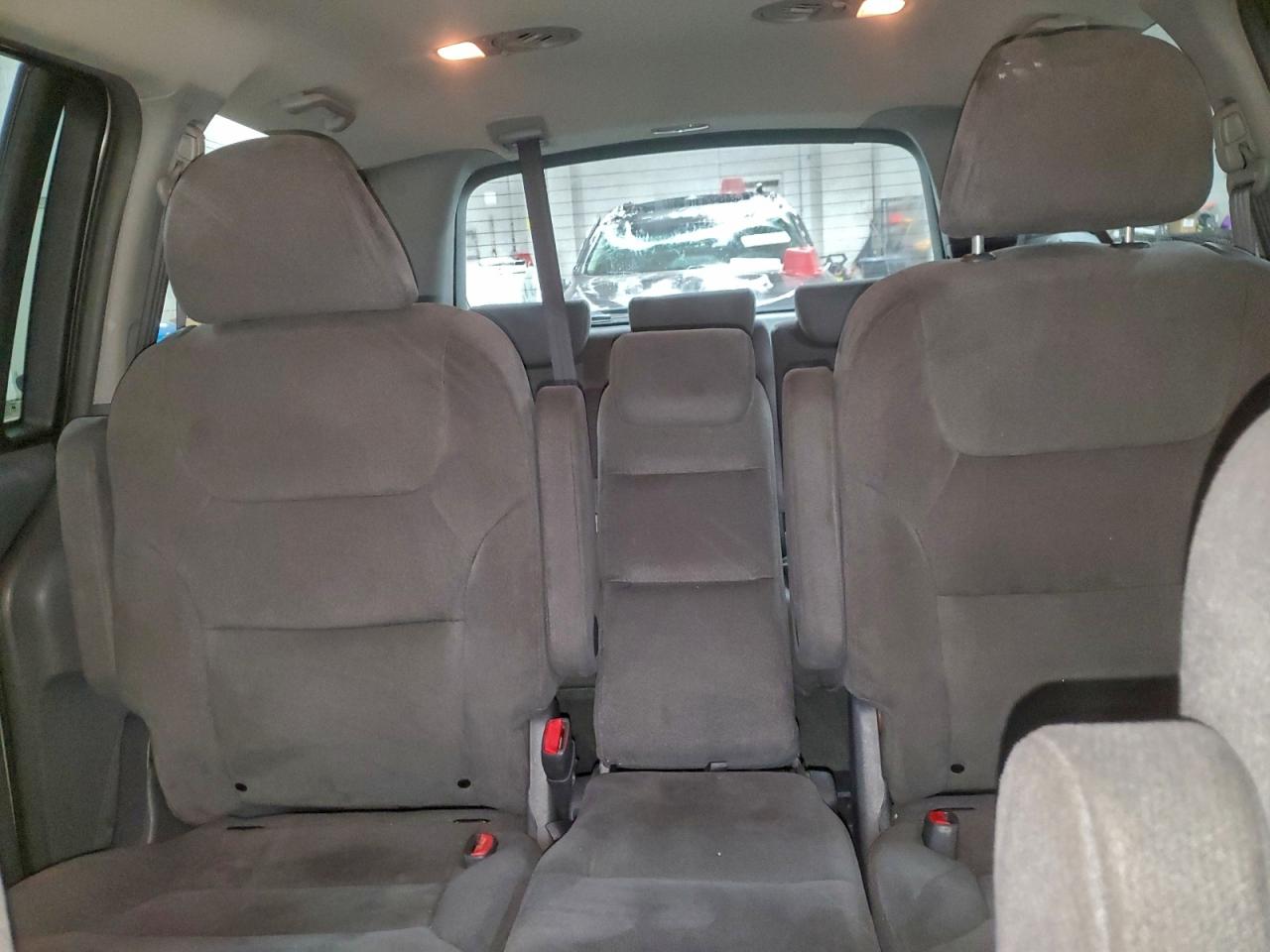 2005 HONDA ODYSSEY EX photo 10