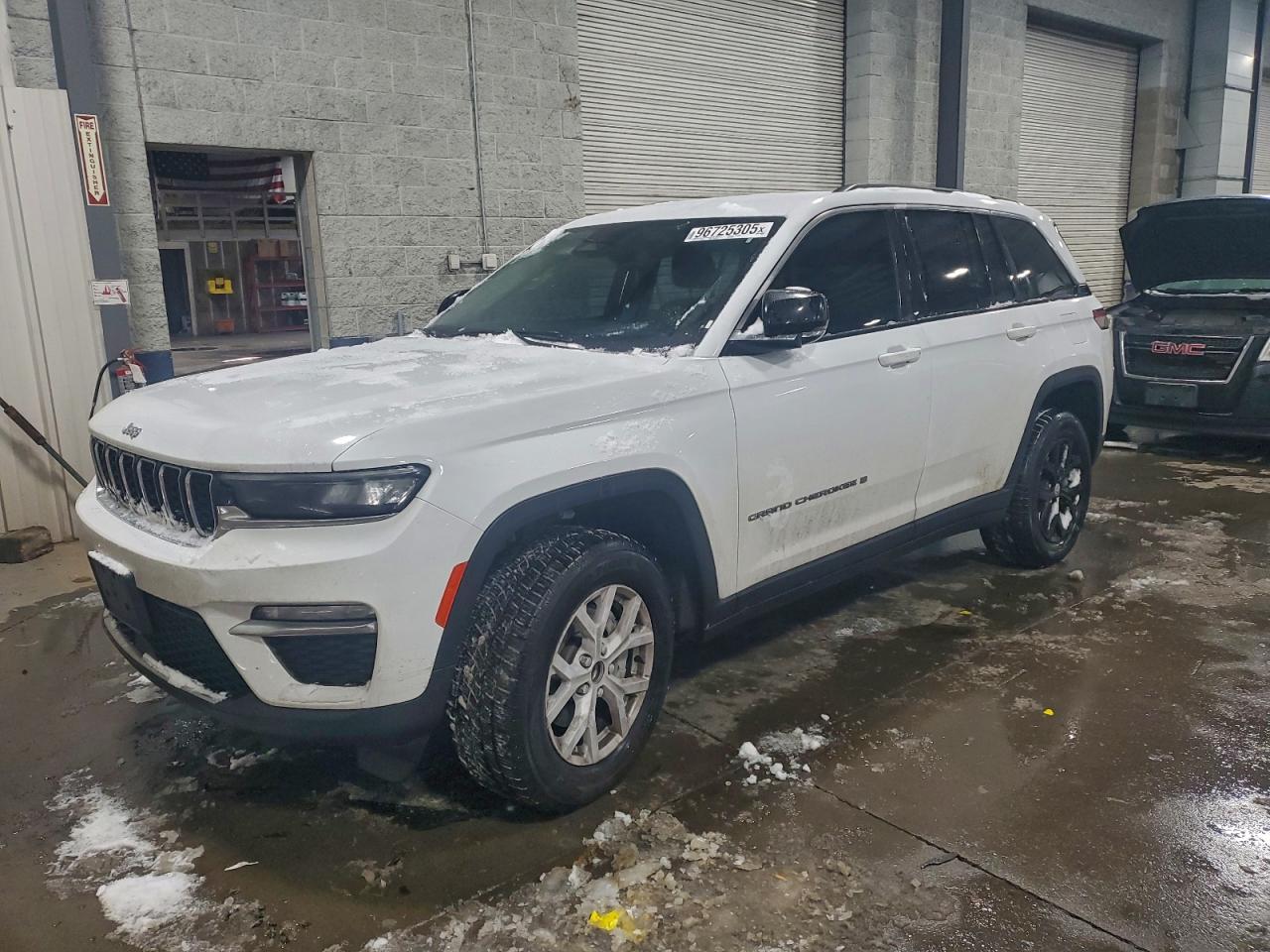 2022 JEEP GRAND CHEROKEE