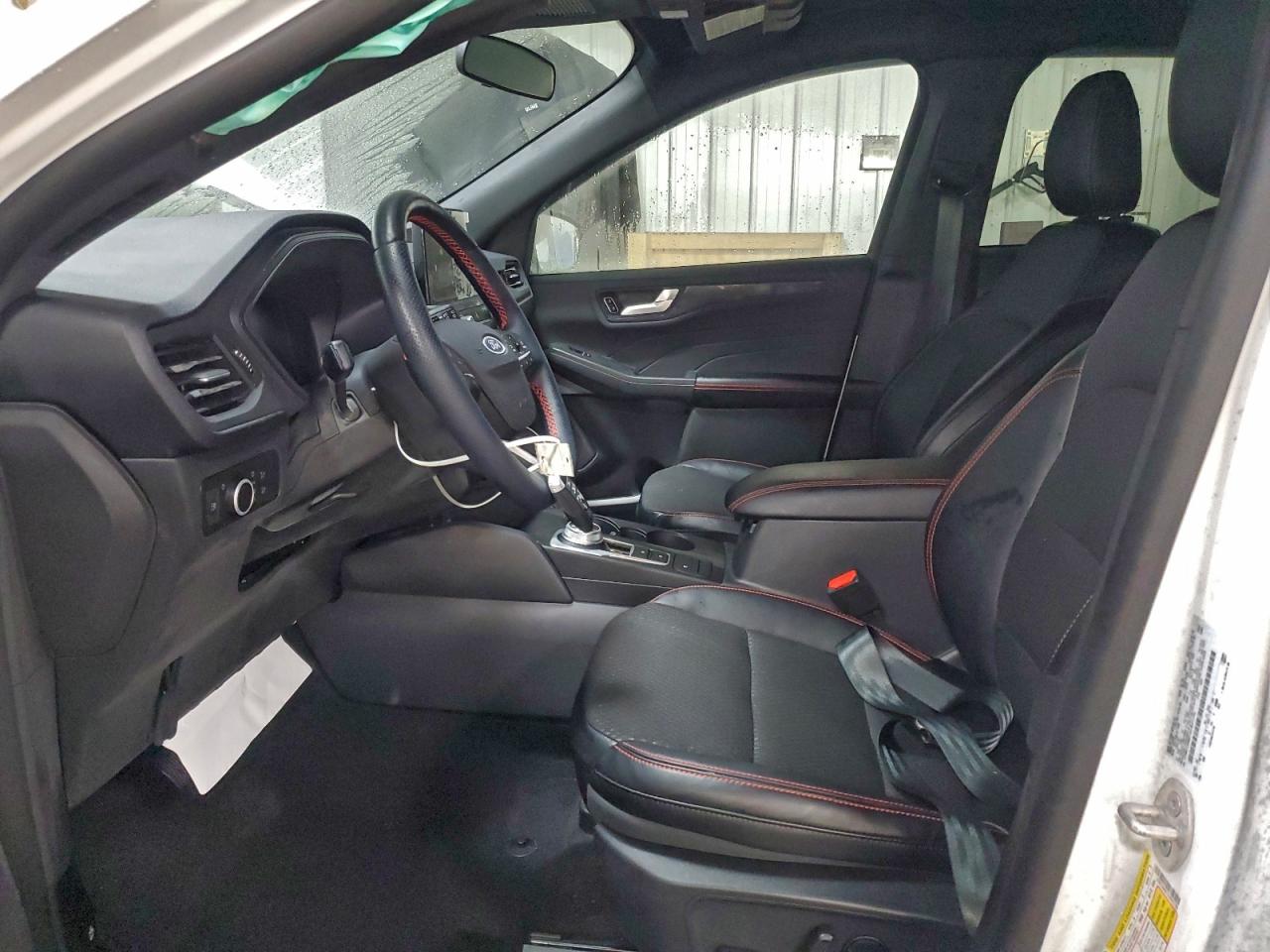 2025 FORD ESCAPE ST LINE photo 7