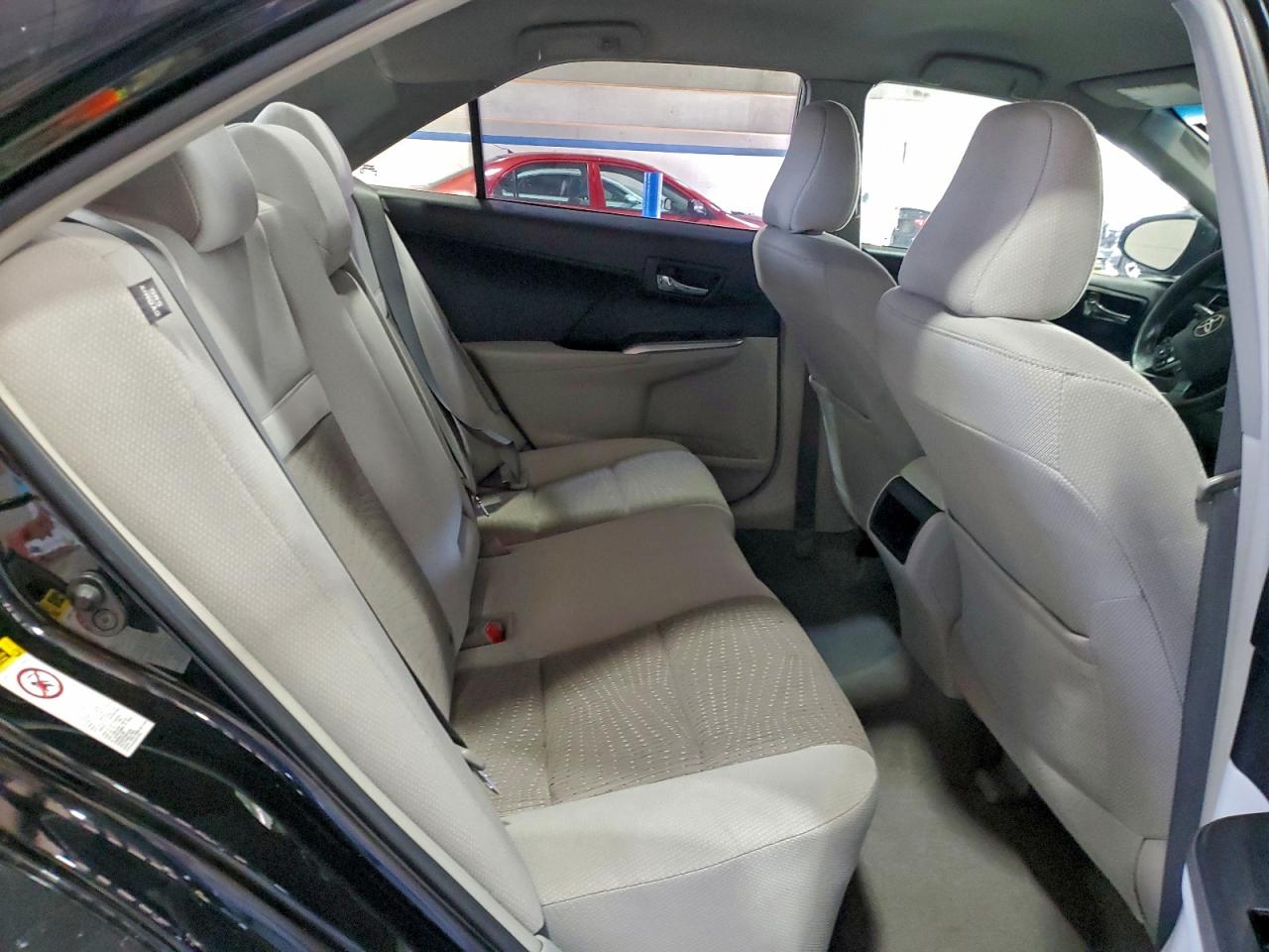 2013 TOYOTA CAMRY HYBRID photo 10