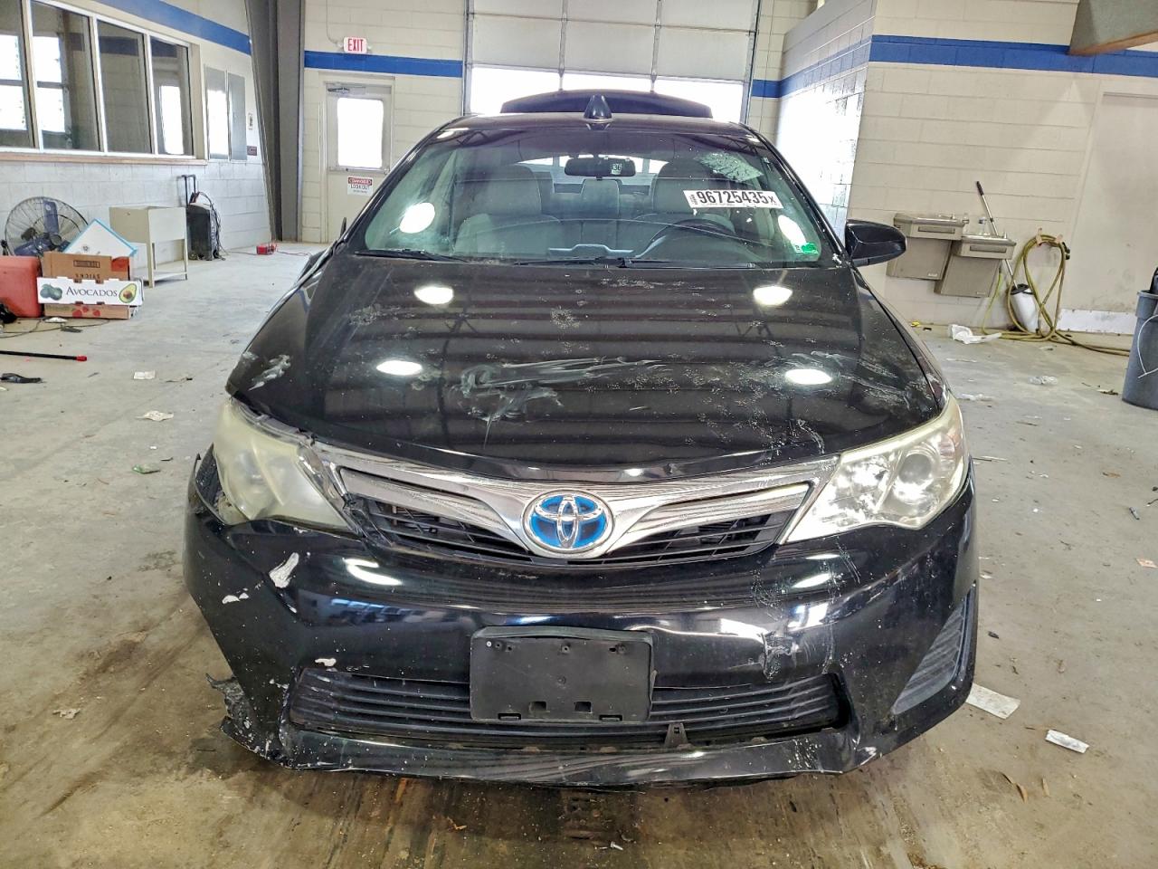 2013 TOYOTA CAMRY HYBRID photo 5