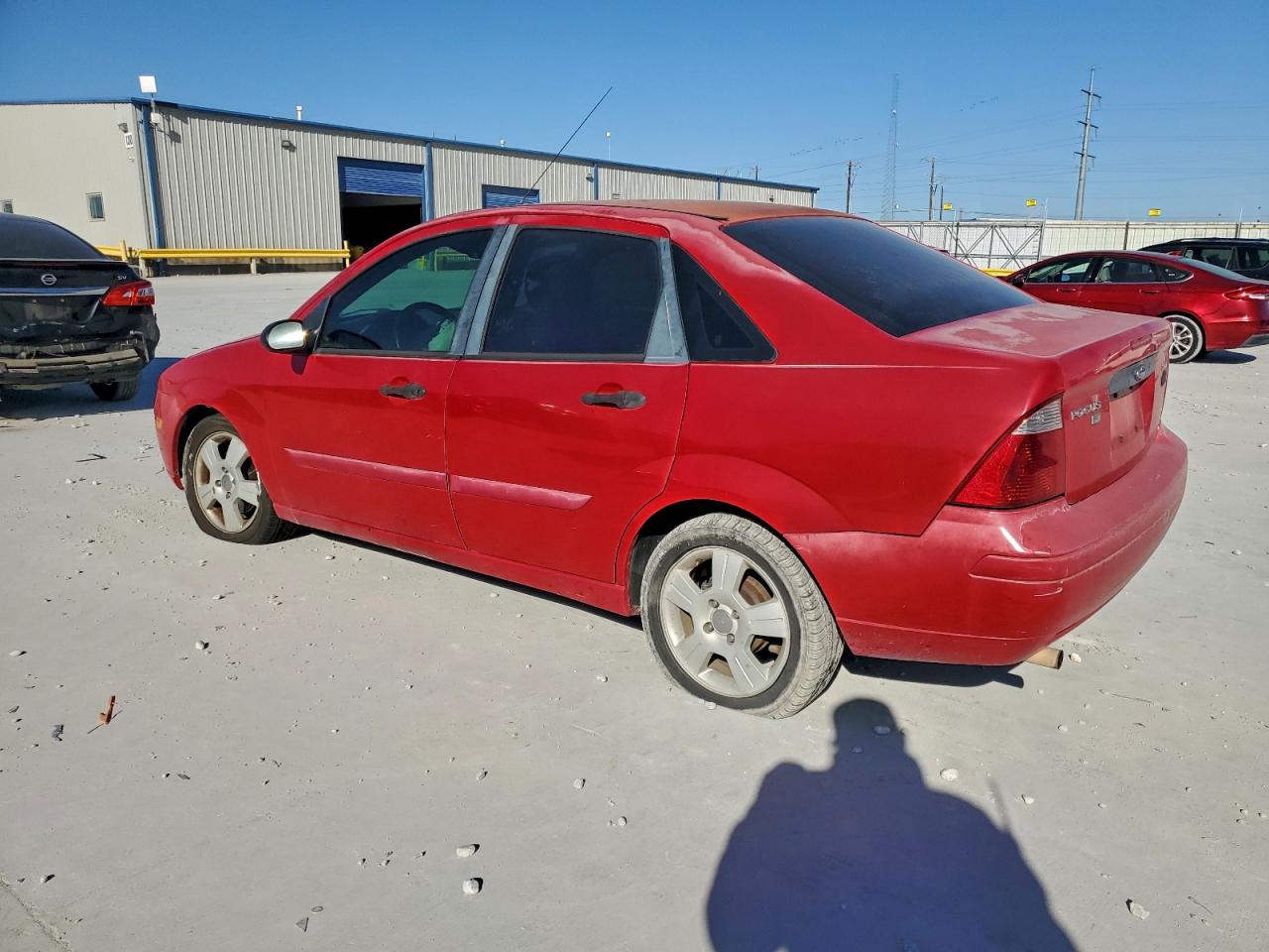 2006 FORD FOCUS ZX4 photo 2