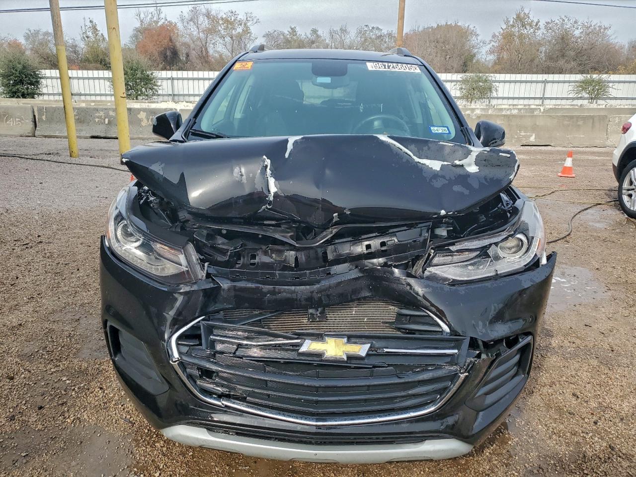 2021 CHEVROLET TRAX 1LT photo 5