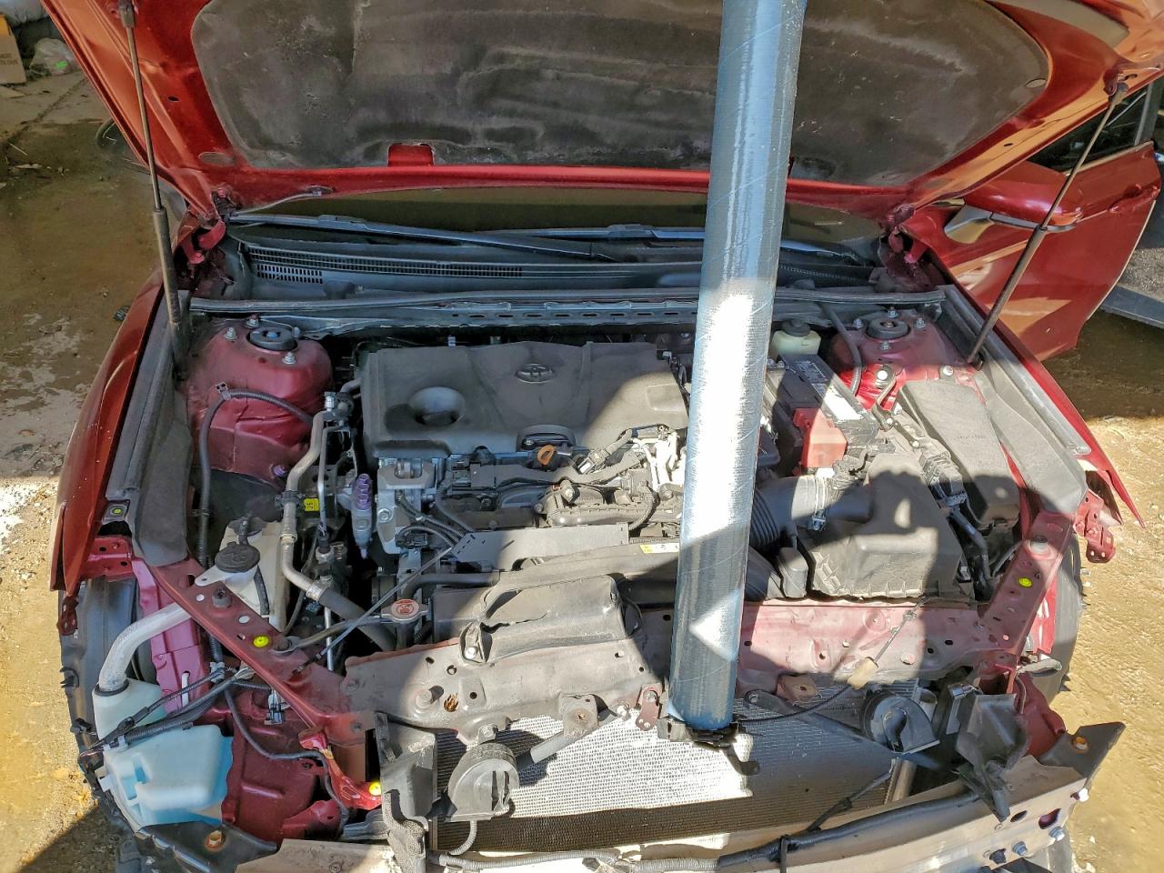 2018 TOYOTA CAMRY L photo 11