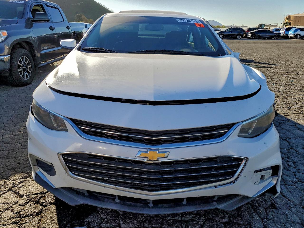 2018 CHEVROLET MALIBU LT photo 5