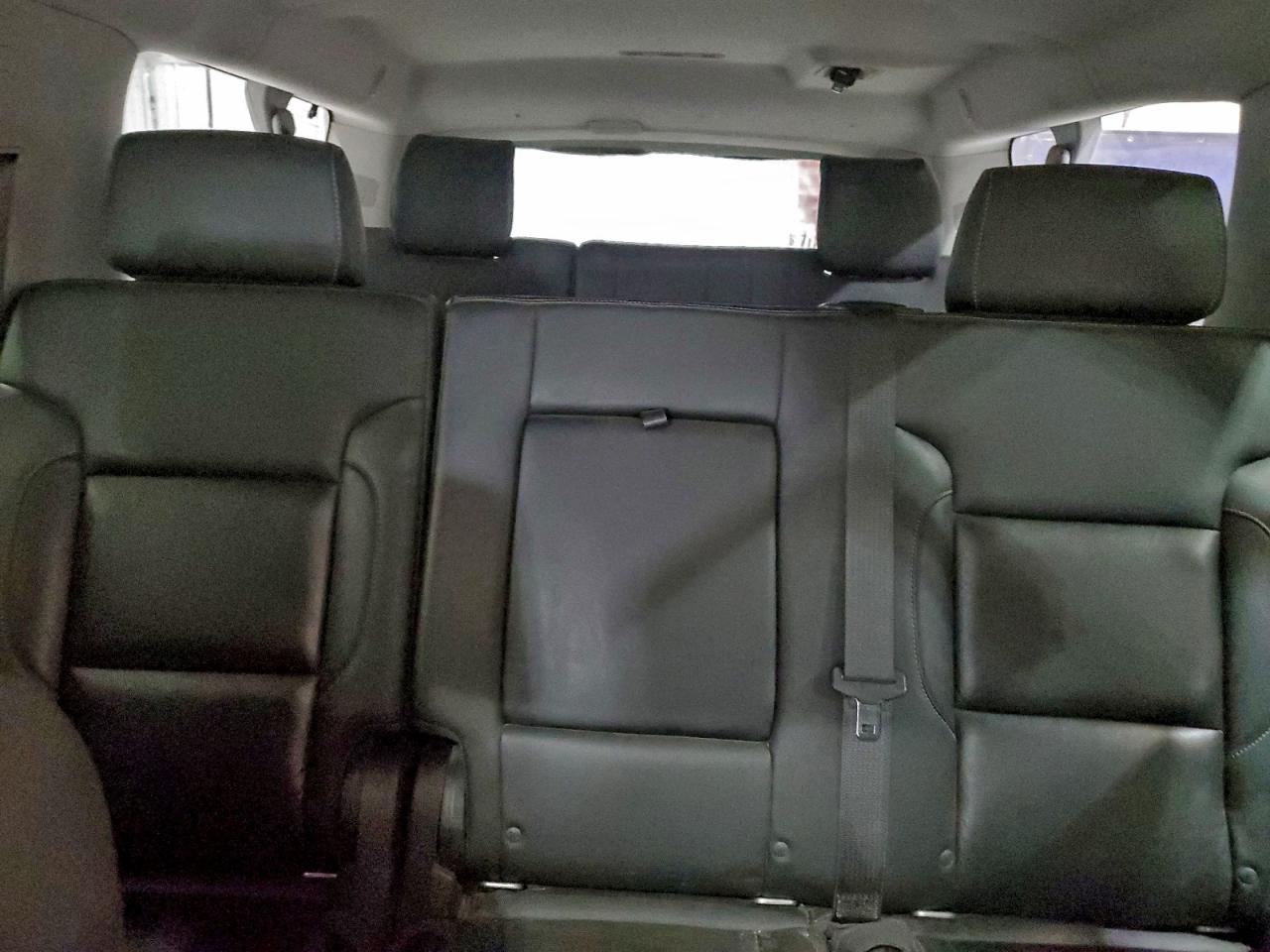 2018 CHEVROLET SUBURBAN K1500 LT photo 10