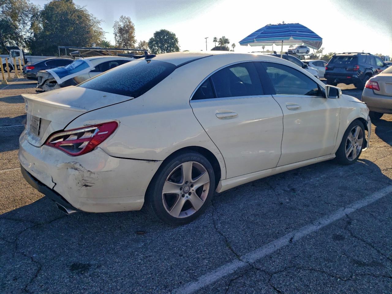 2016 MERCEDES-BENZ CLA 250 photo 5