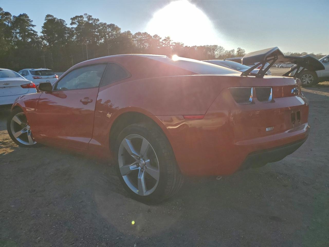 2011 CHEVROLET CAMARO LT photo 2