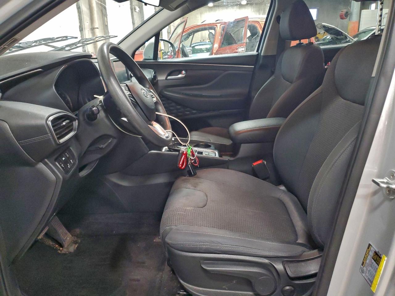 2019 HYUNDAI SANTA FE SE photo 7