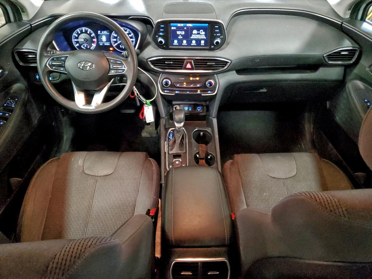 2019 HYUNDAI SANTA FE SE photo 8
