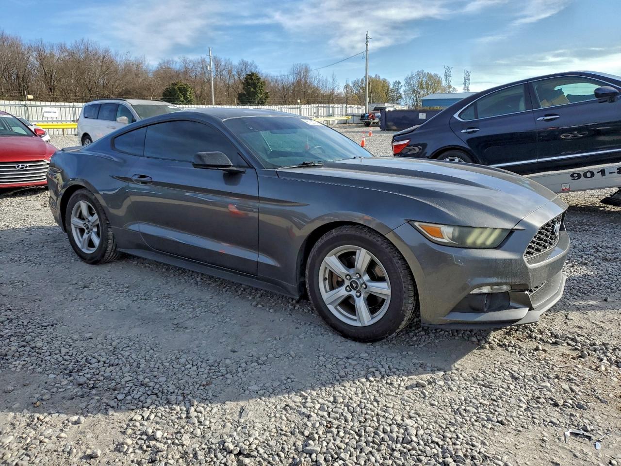 2015 FORD MUSTANG photo 4