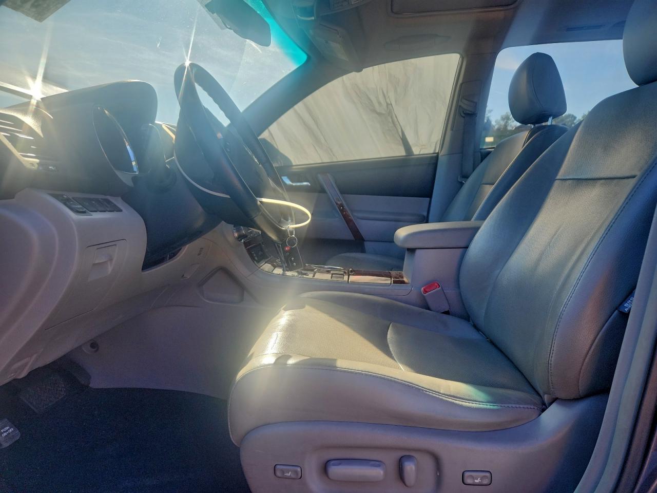 2012 TOYOTA HIGHLANDER LIMITED photo 19