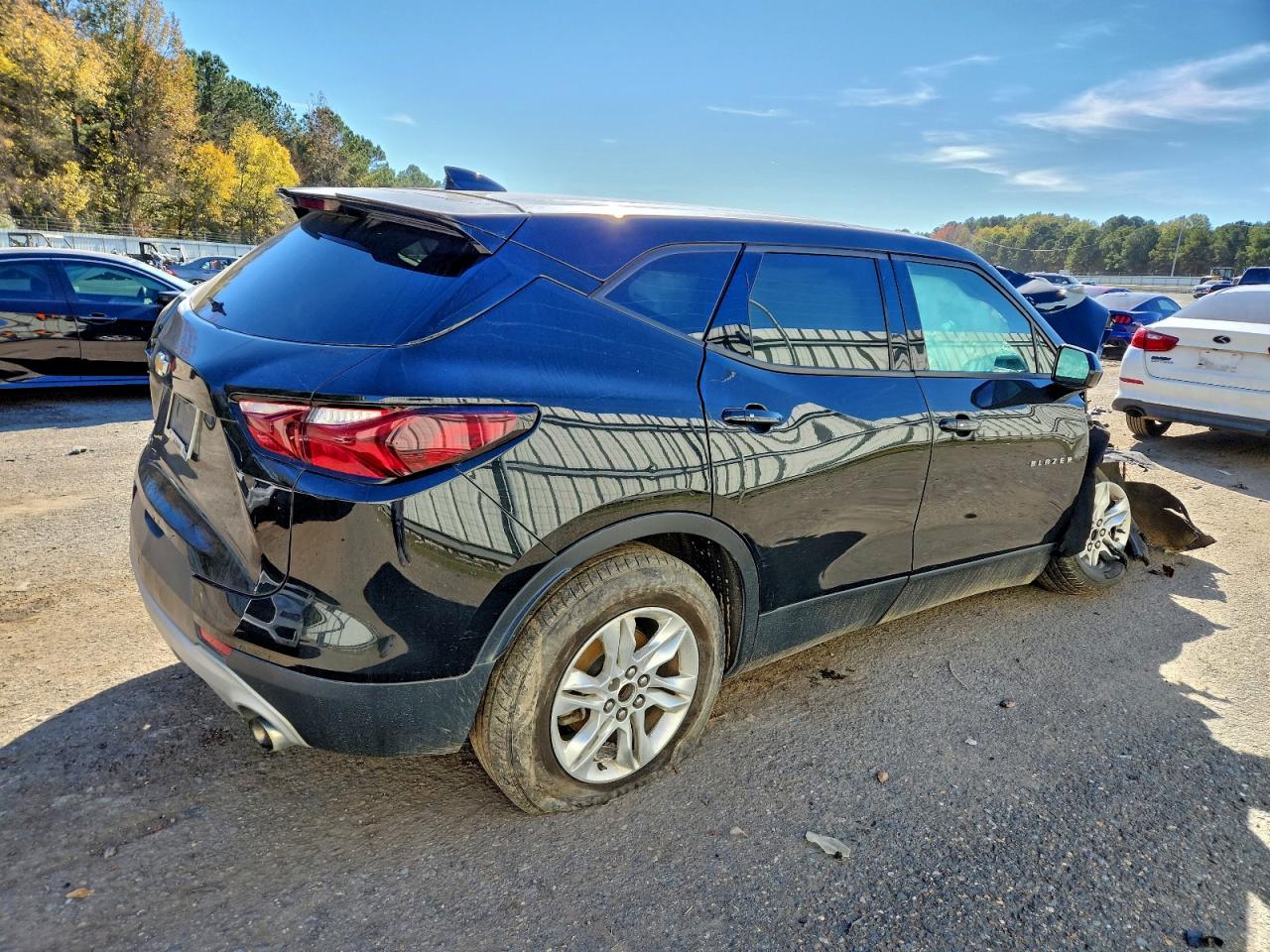 2020 CHEVROLET BLAZER 2LT photo 3