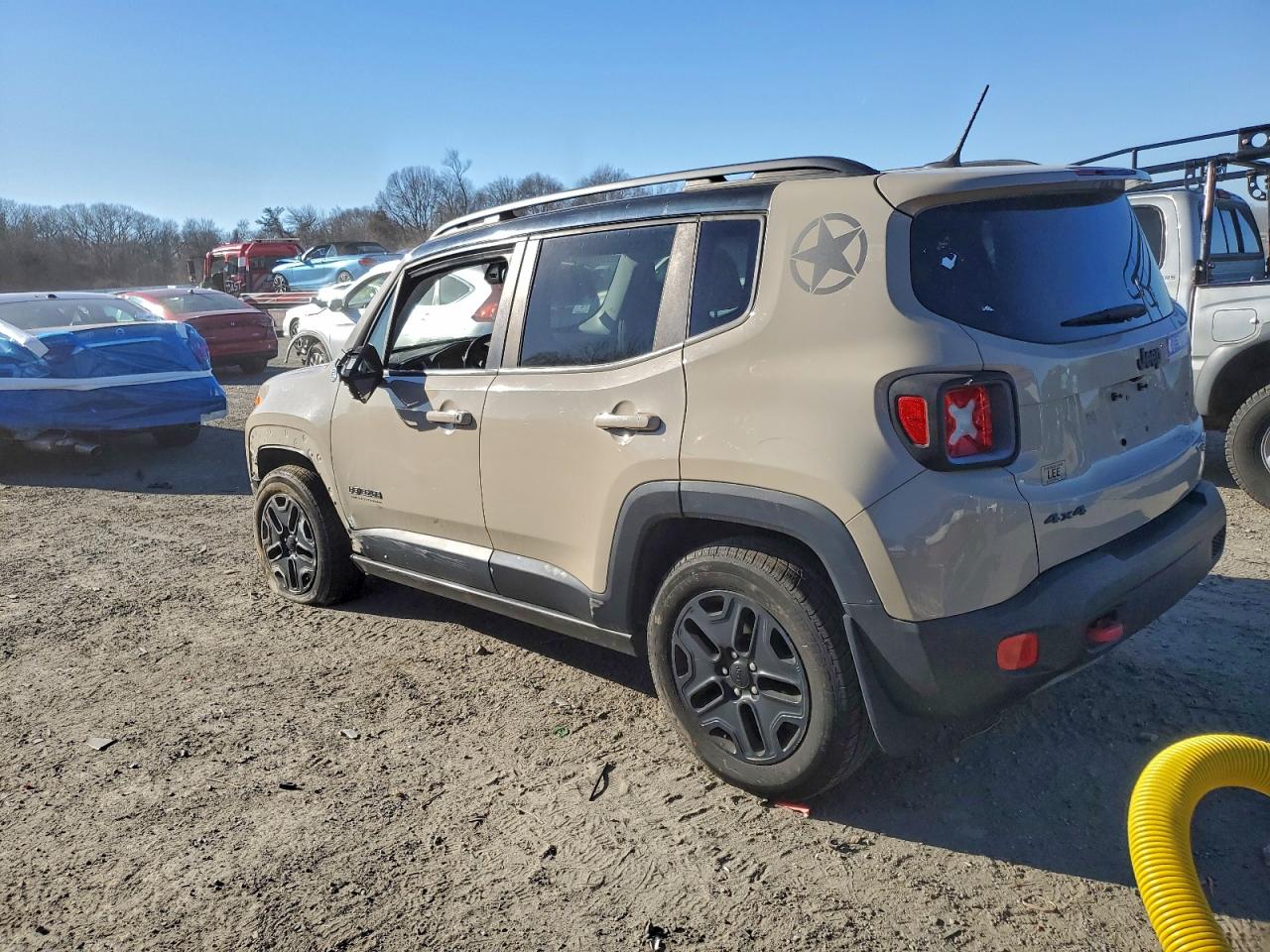 2017 JEEP RENEGADE TRAILHAWK photo 2