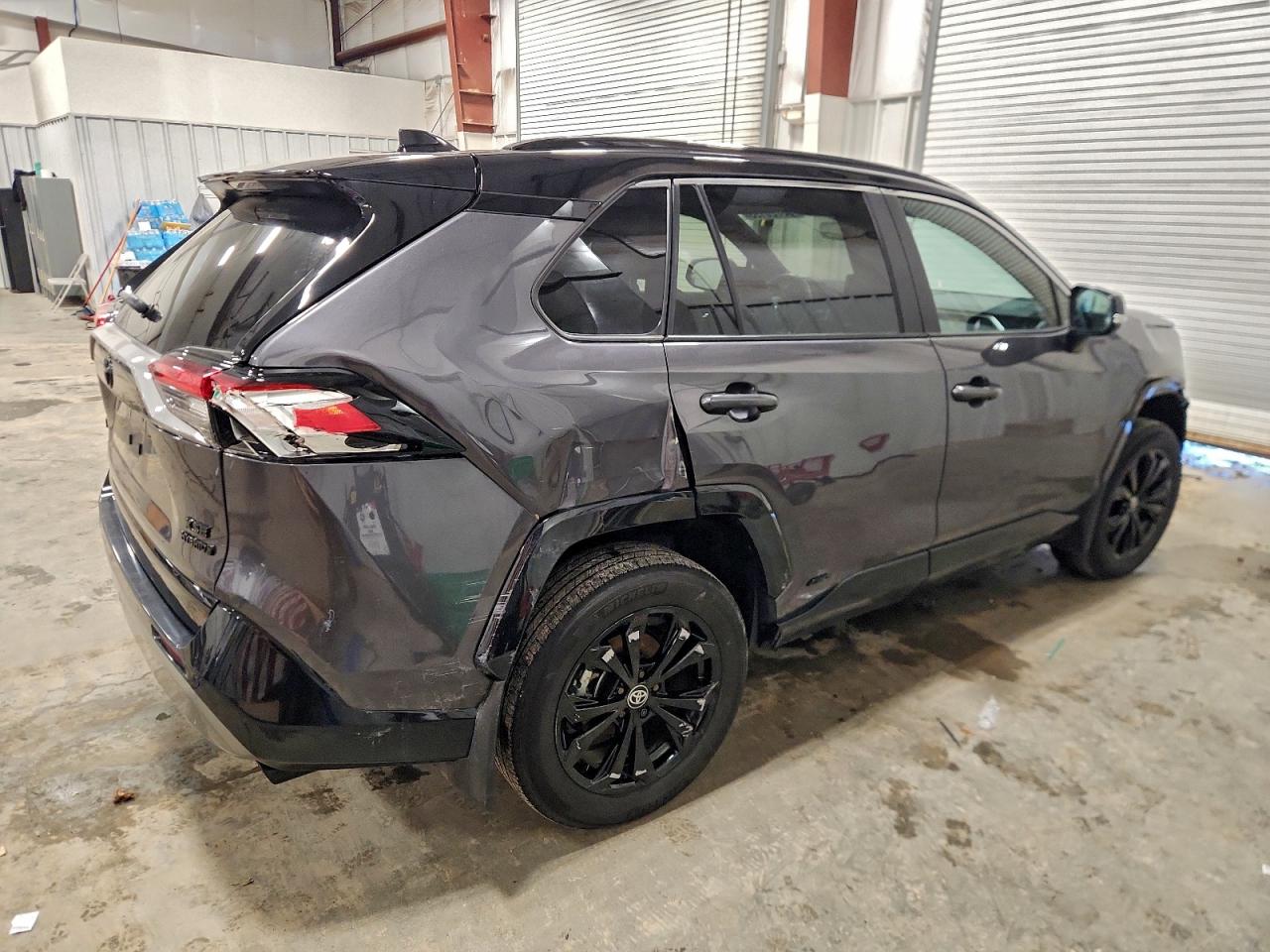 2024 TOYOTA RAV4 XSE photo 3