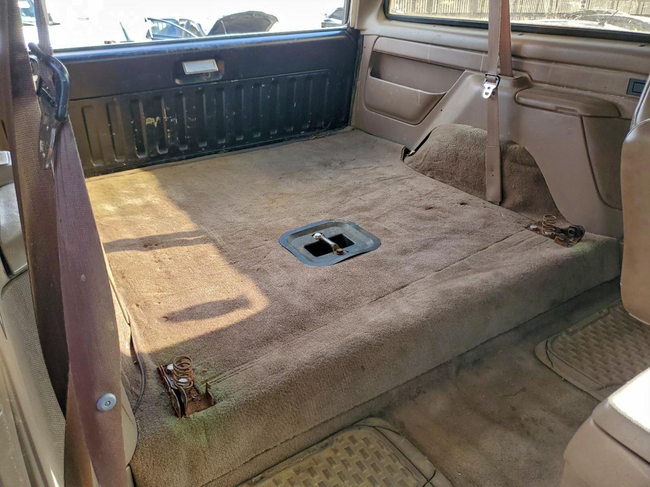 1993 FORD BRONCO U100 photo 10