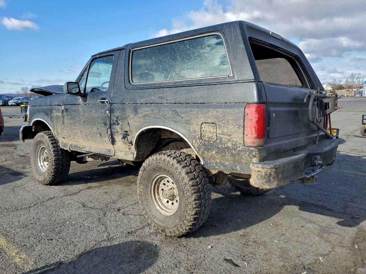 1993 FORD BRONCO U100 photo 2