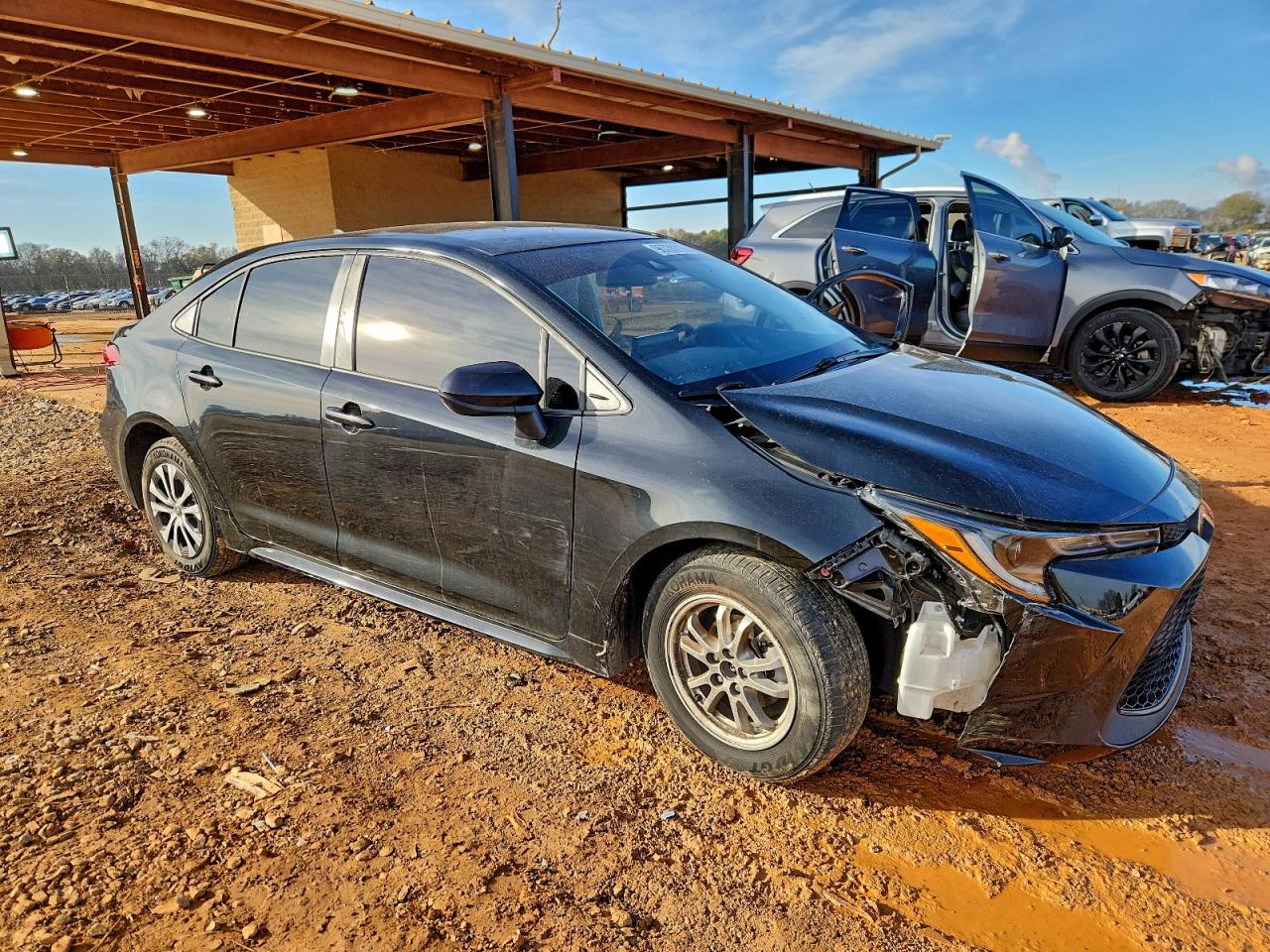 2022 TOYOTA COROLLA LE photo 4