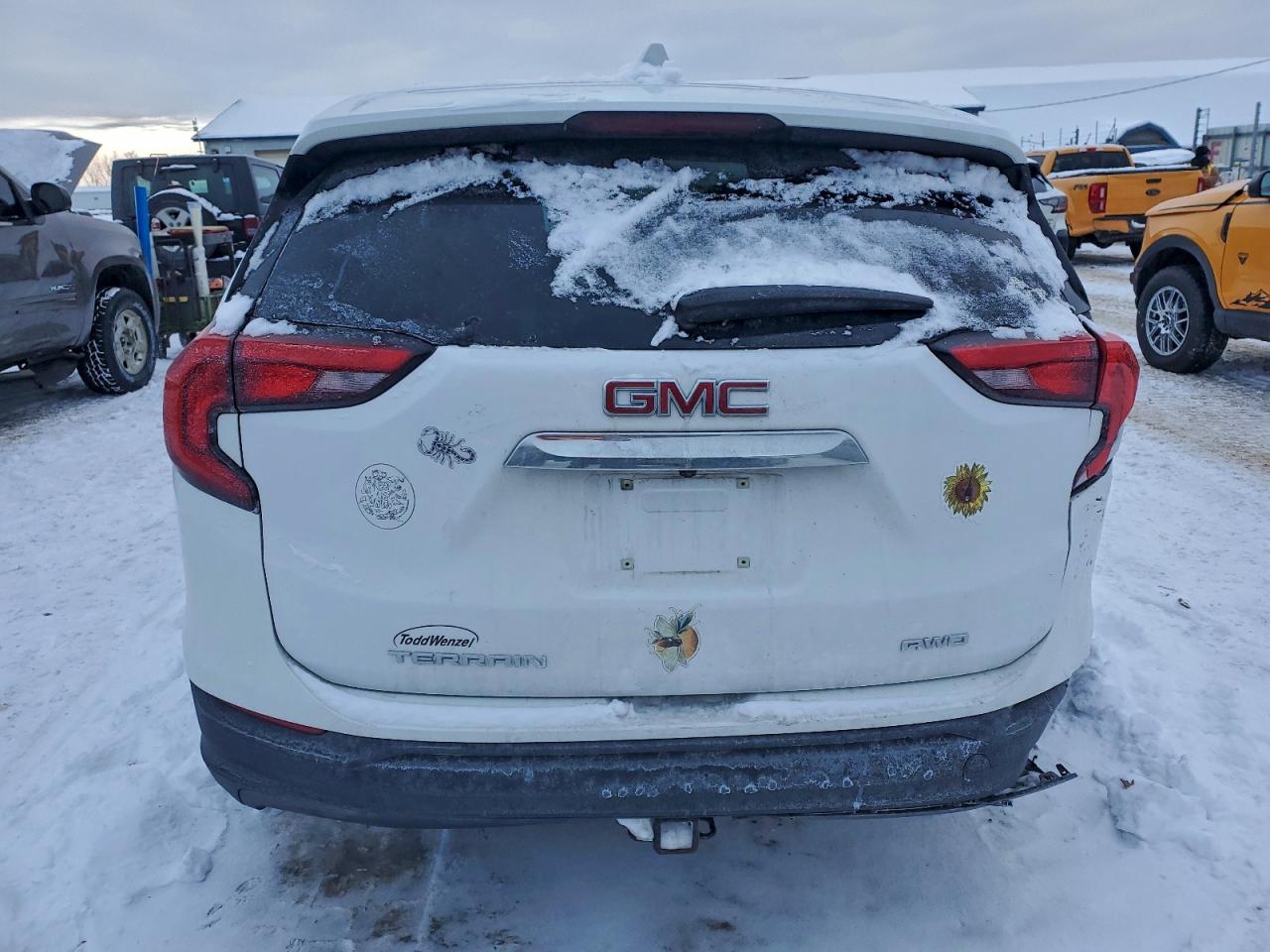 2019 GMC TERRAIN SLE photo 6