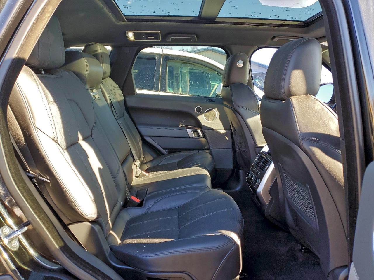 2014 LAND ROVER RANGE ROVER SPORT HSE photo 11