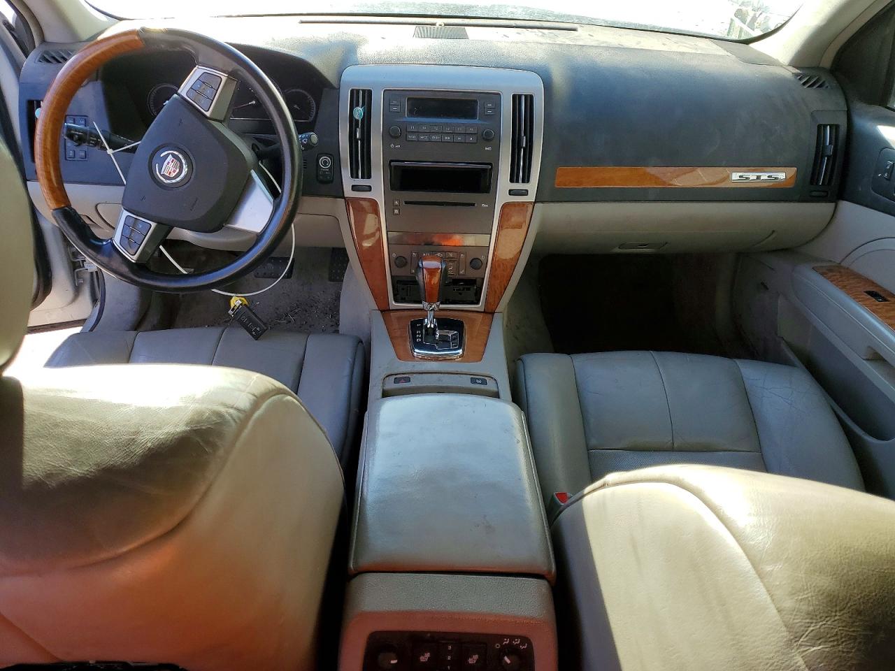 2009 CADILLAC STS photo 8