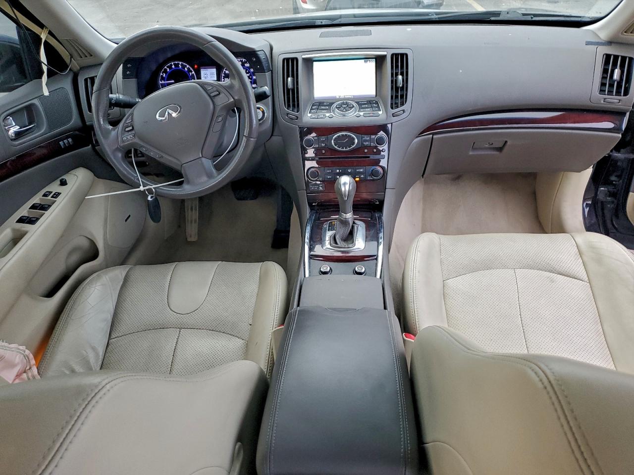 2013 INFINITI G37 BASE photo 8