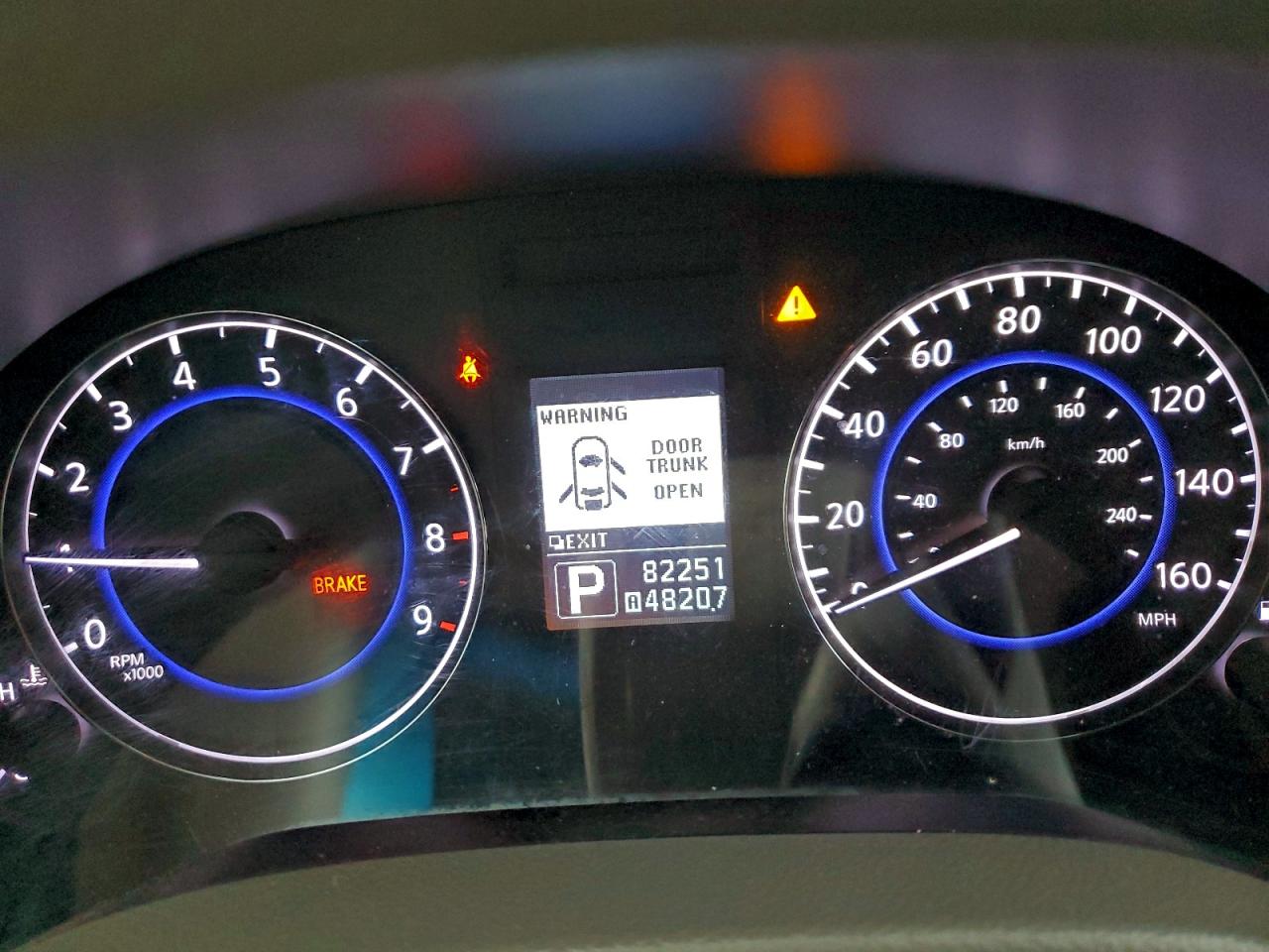 2013 INFINITI G37 BASE photo 9