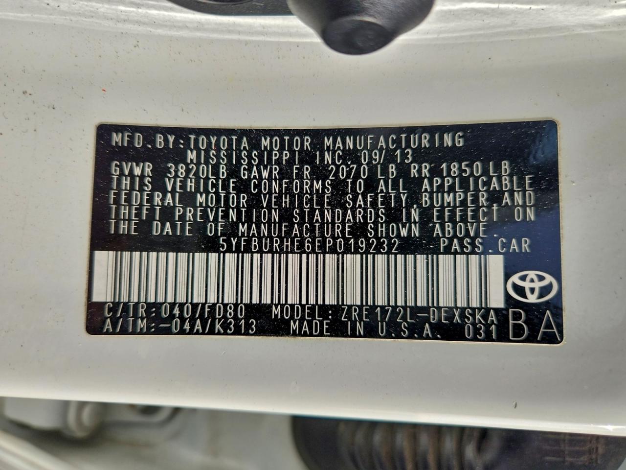 2014 TOYOTA COROLLA L photo 12