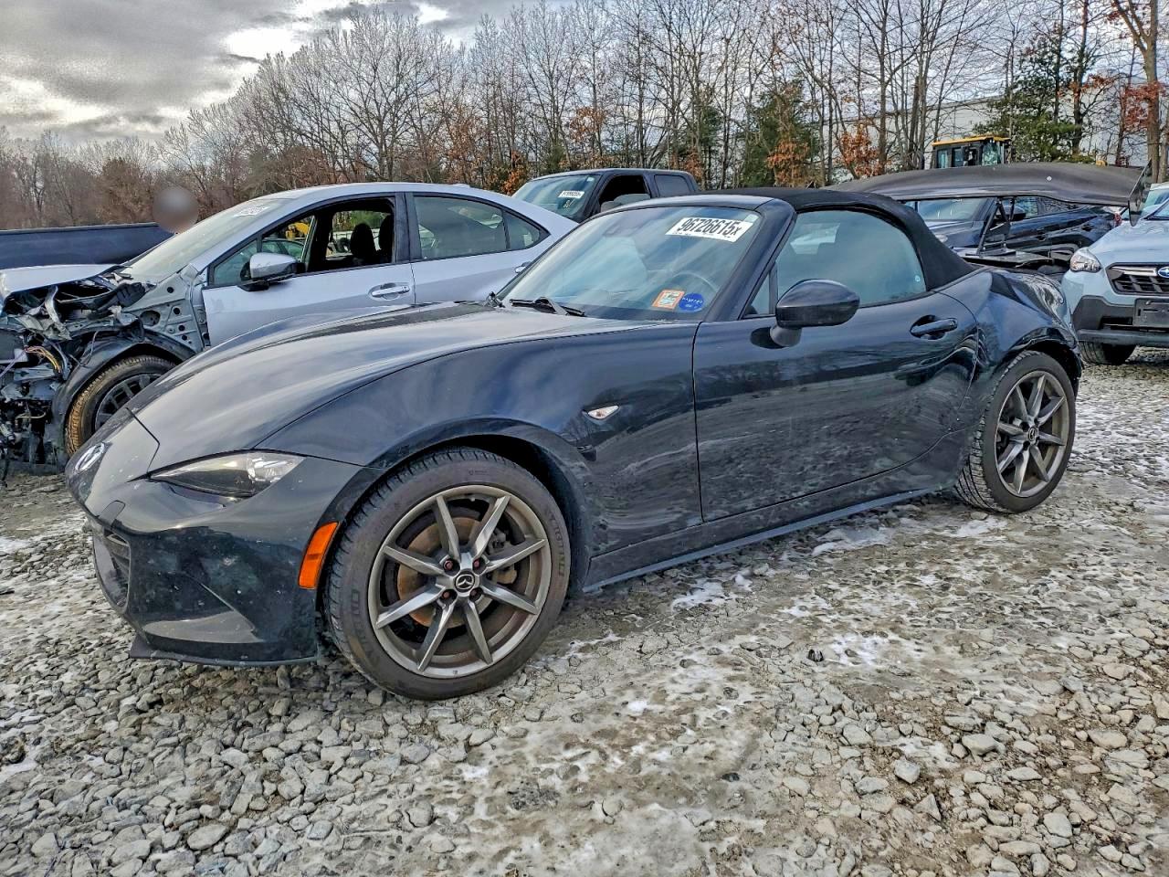 2017 MAZDA MX-5 MIATA