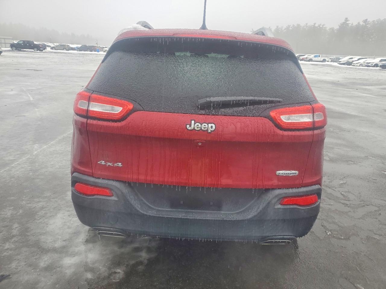 2015 JEEP CHEROKEE LATITUDE photo 6