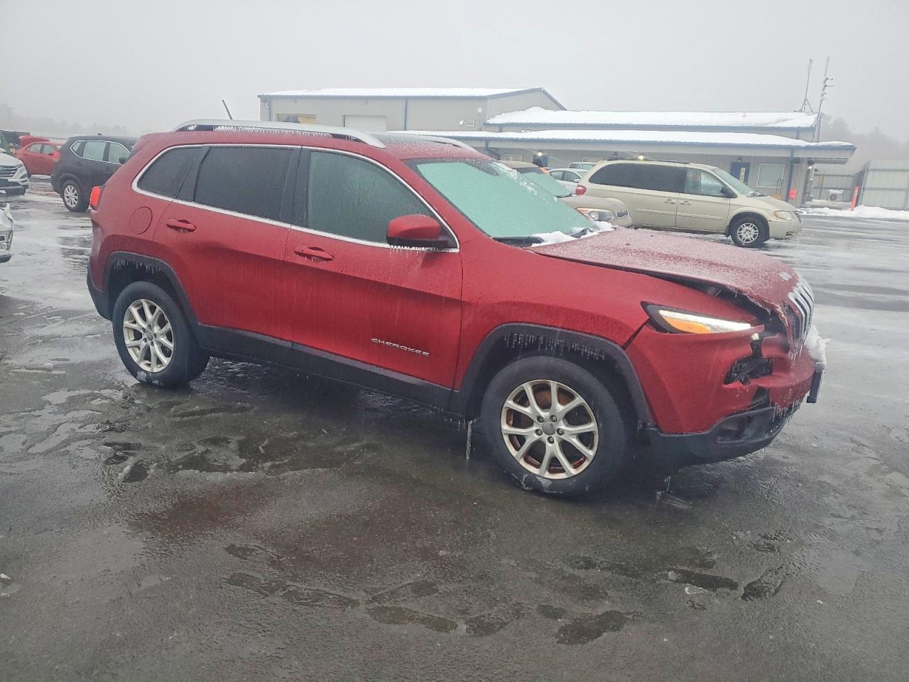2015 JEEP CHEROKEE LATITUDE photo 4