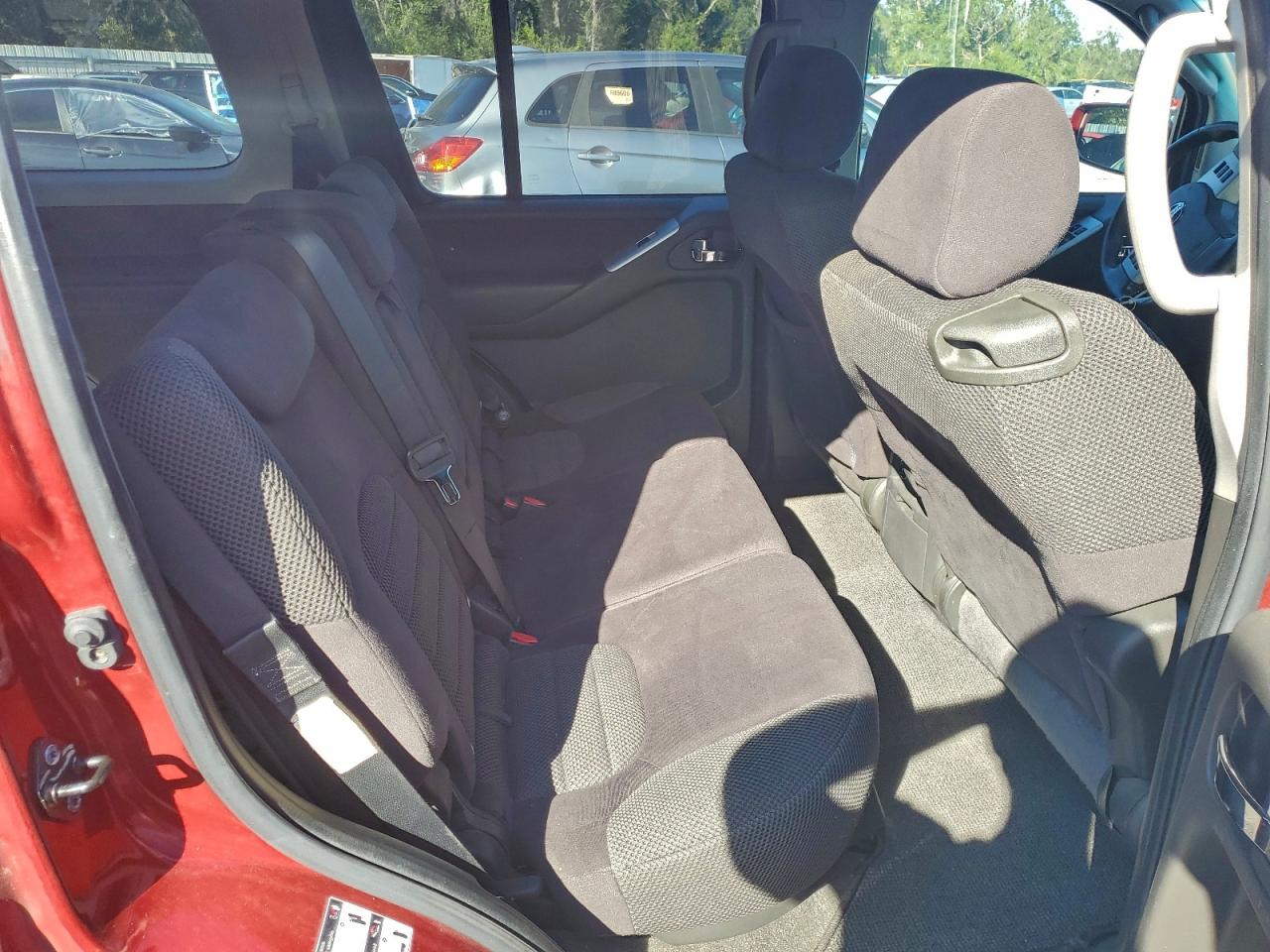 2008 NISSAN PATHFINDER S photo 11