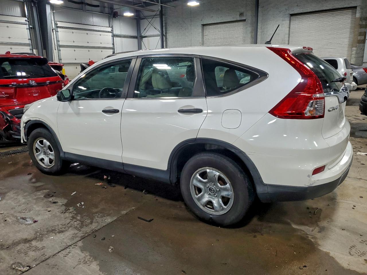 2015 HONDA CR-V LX photo 2