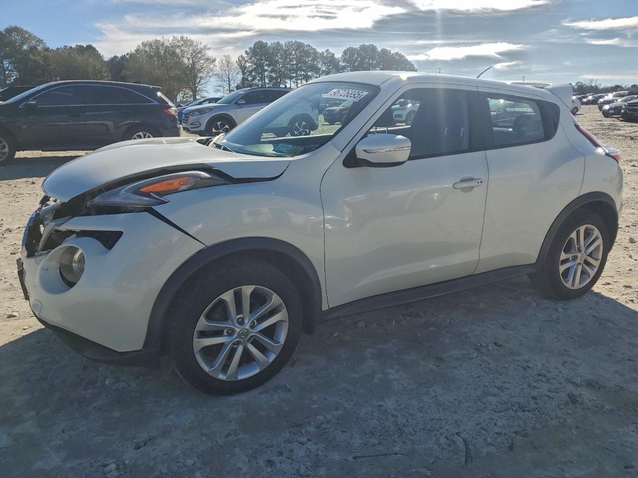 2015 NISSAN JUKE