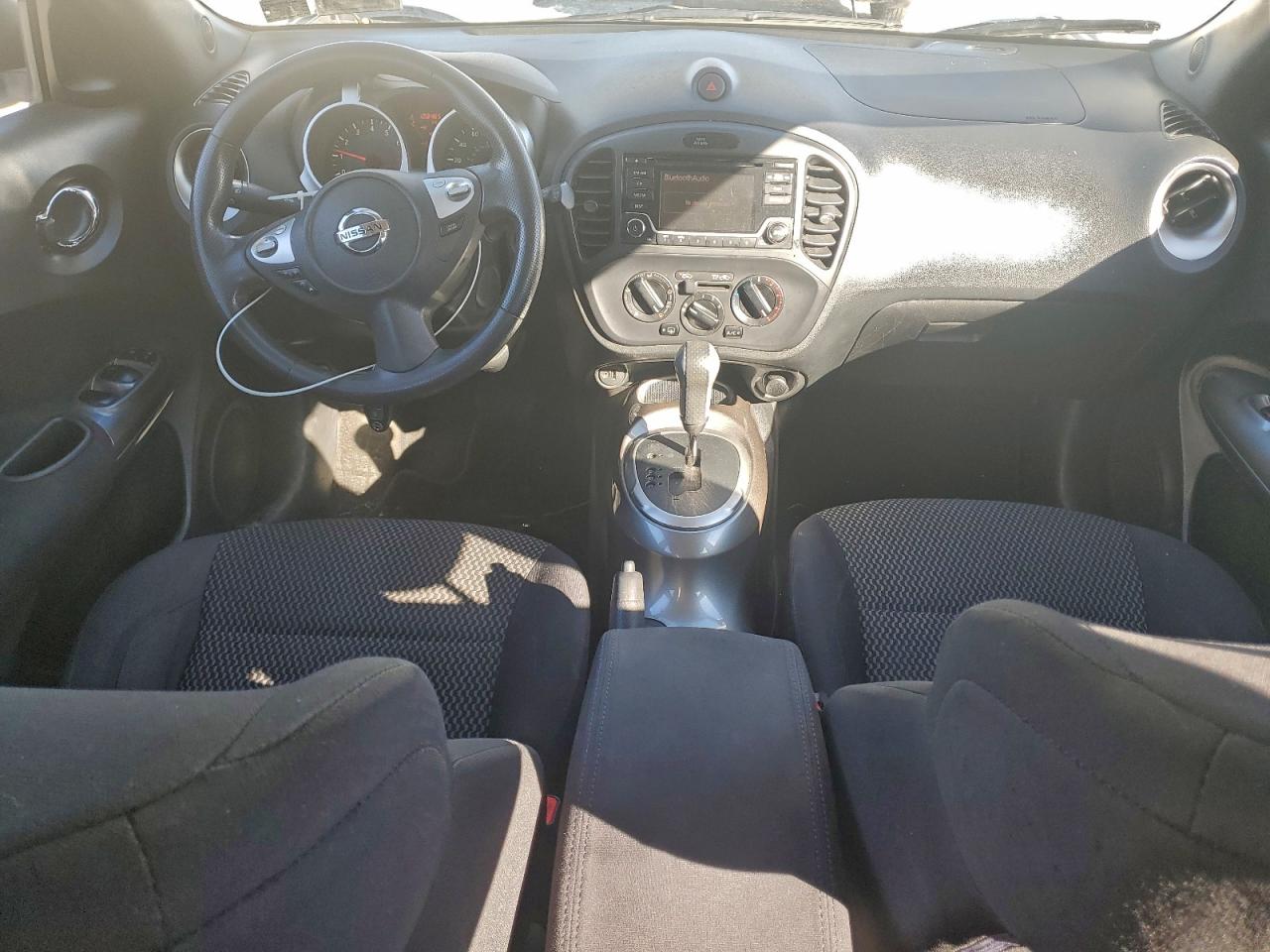 2015 NISSAN JUKE S photo 8