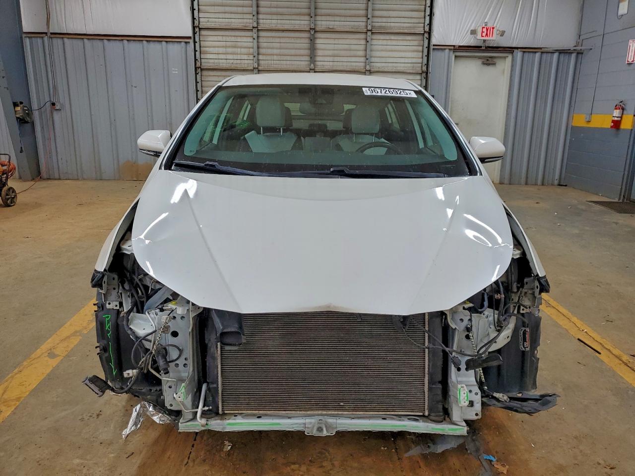 2019 TOYOTA PRIUS photo 5