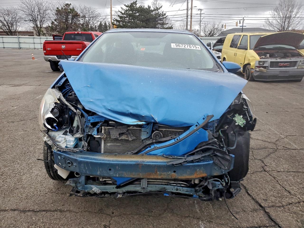 2015 TOYOTA PRIUS C photo 5