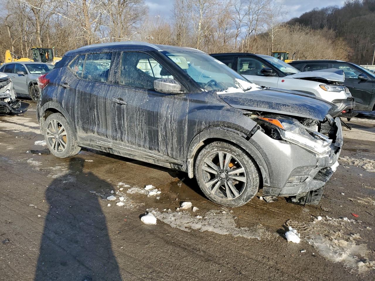 2018 NISSAN KICKS S photo 4