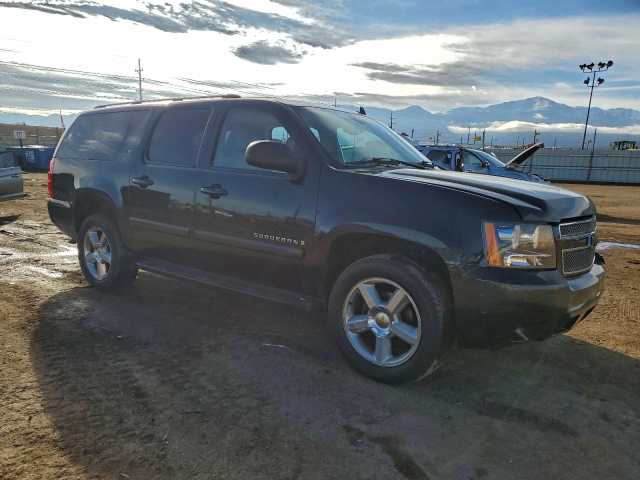 2008 CHEVROLET SUBURBAN K1500 LS photo 4