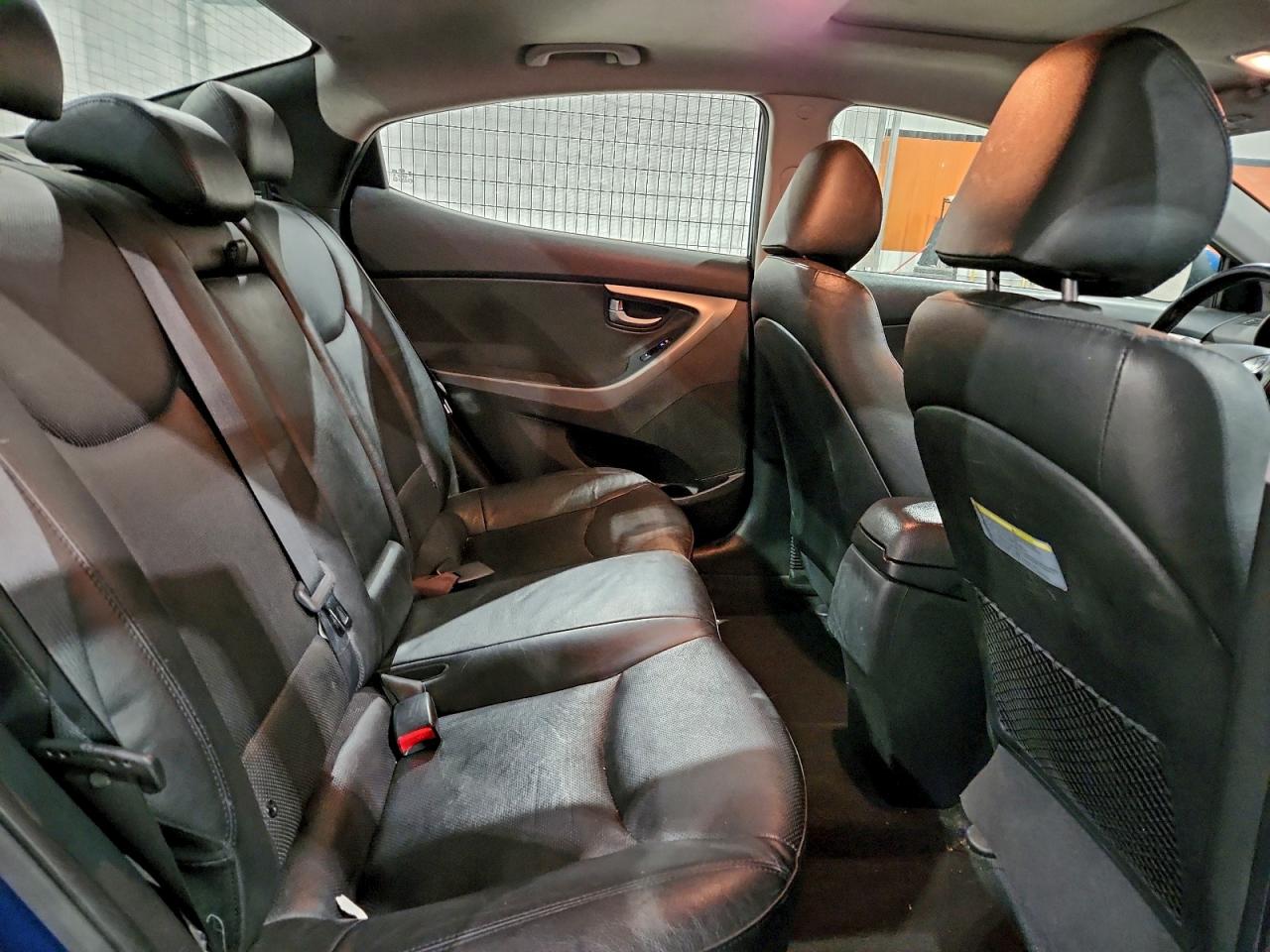 2014 HYUNDAI ELANTRA SE photo 10