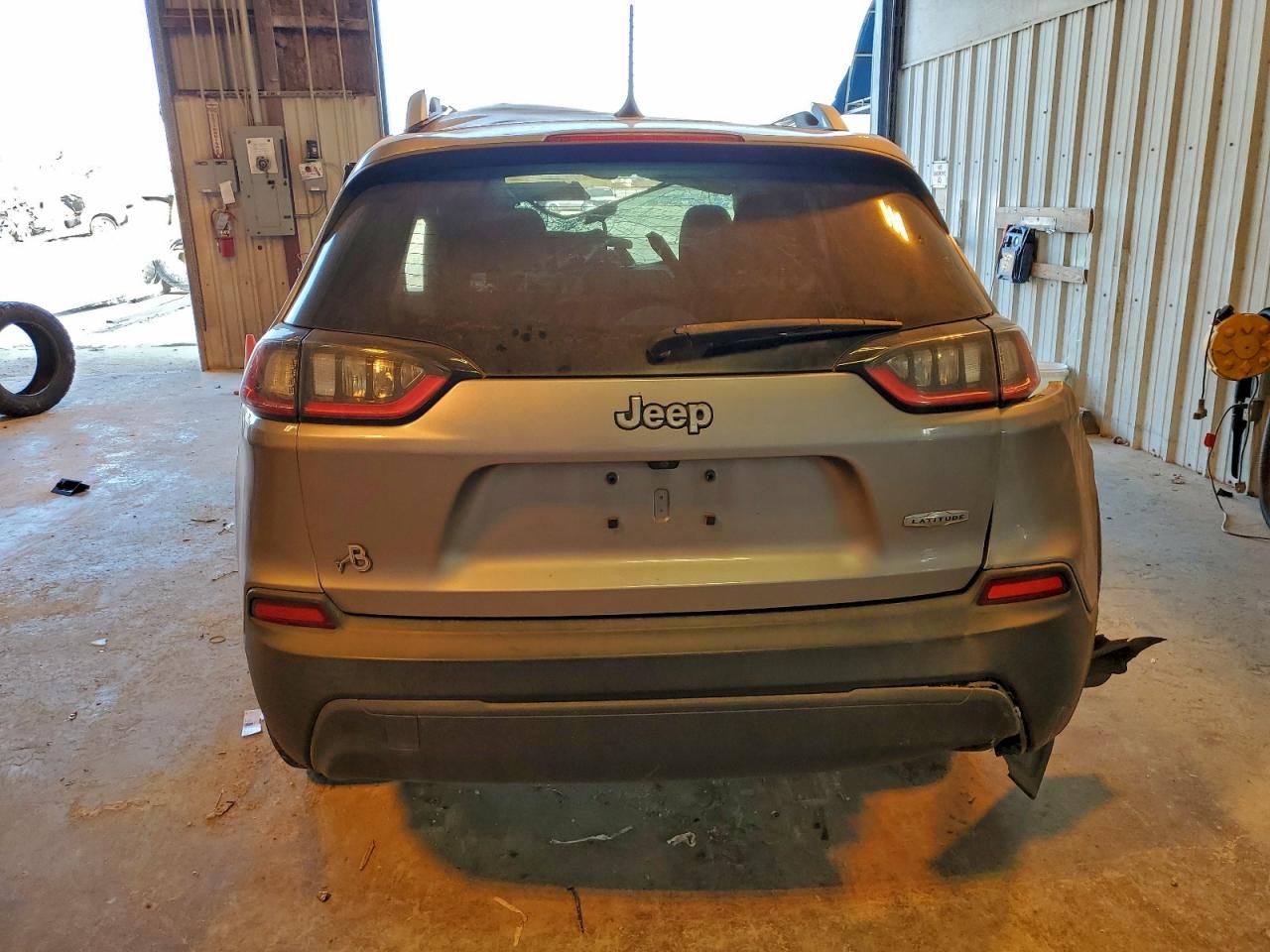 2019 JEEP CHEROKEE LATITUDE photo 6