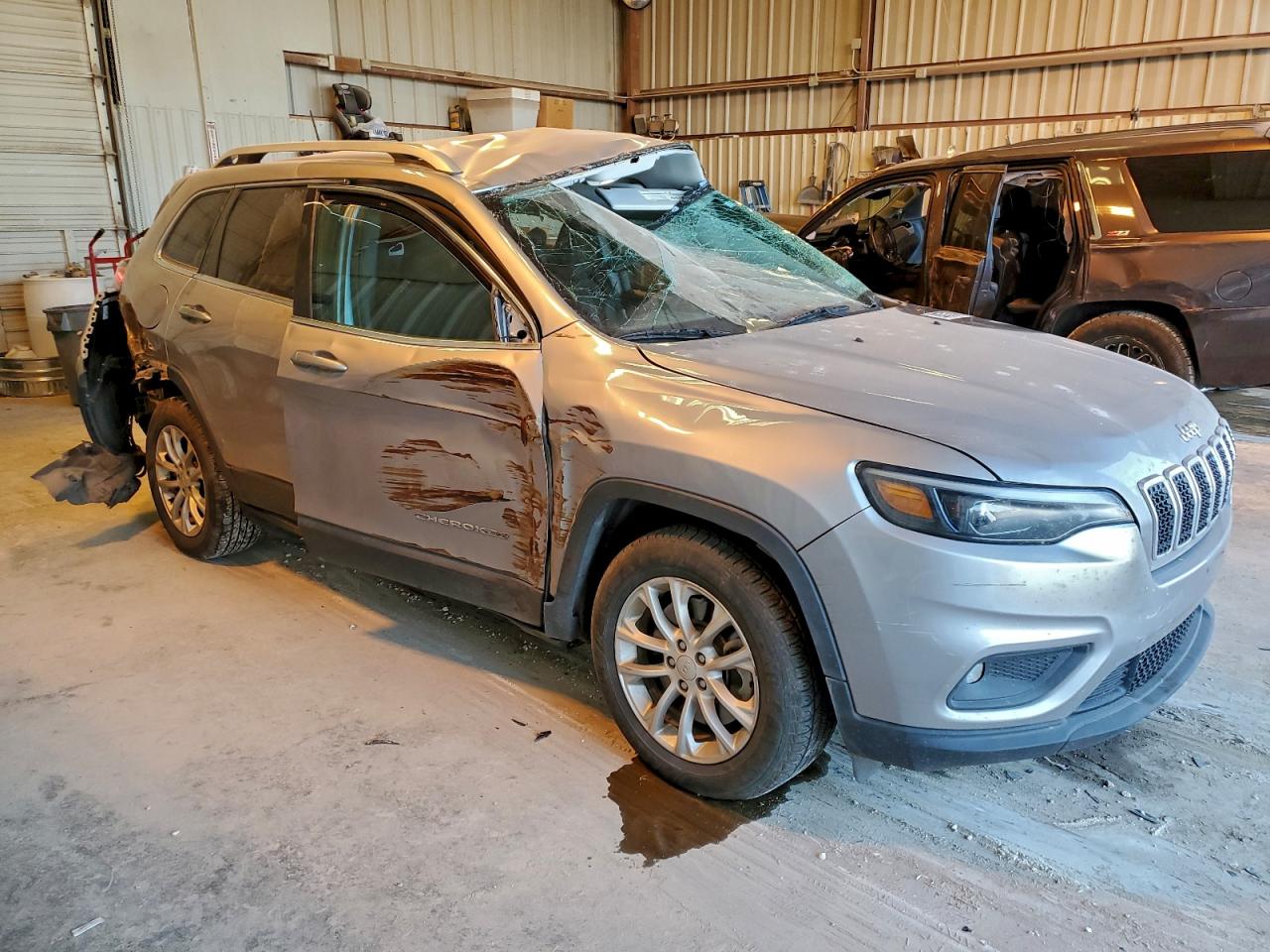 2019 JEEP CHEROKEE LATITUDE photo 4